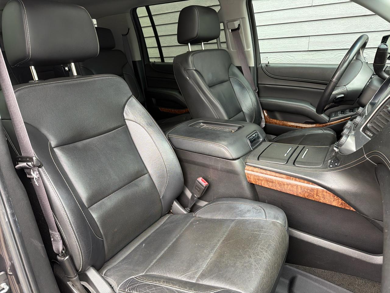 Chevrolet Suburban 4WD 4dr 1500 Premier 2017