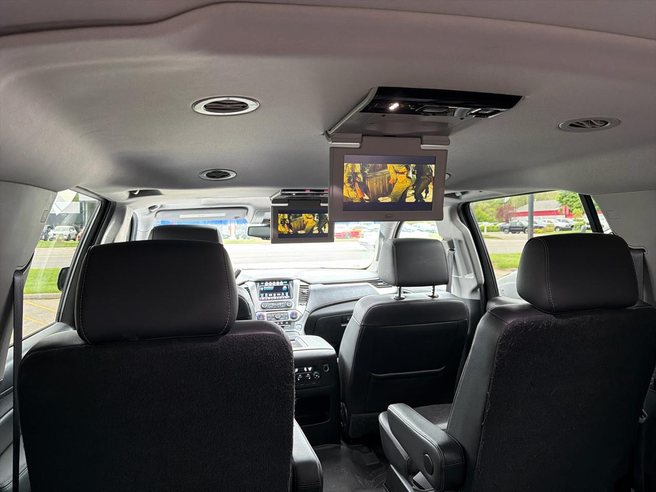 Chevrolet Suburban 4WD 4dr 1500 Premier 2017