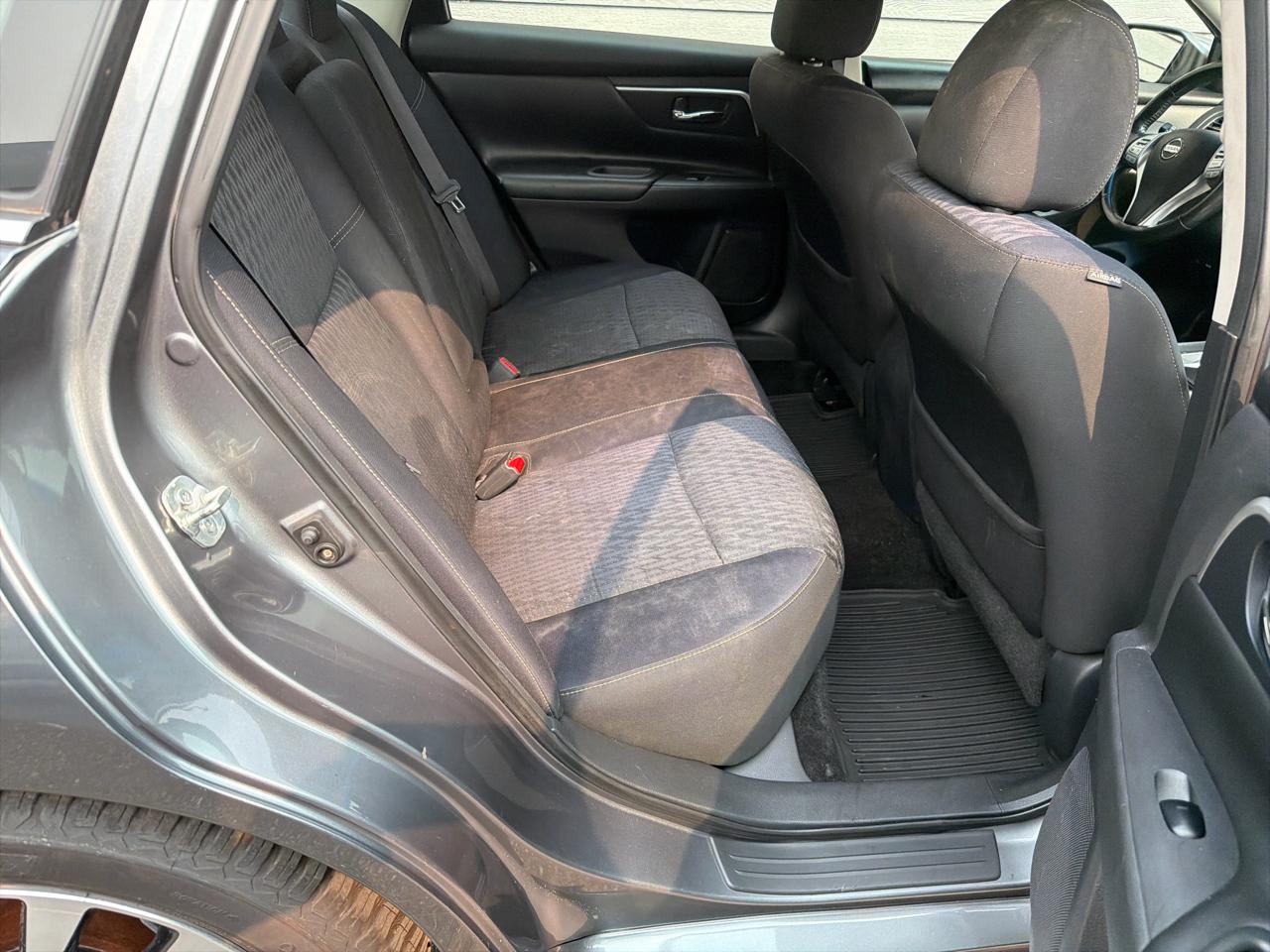 Nissan Altima 2.5 SV Sedan 2018