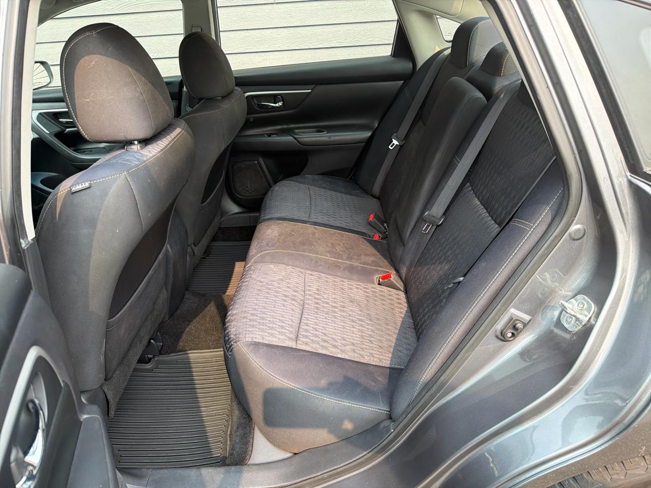 Nissan Altima 2.5 SV Sedan 2018