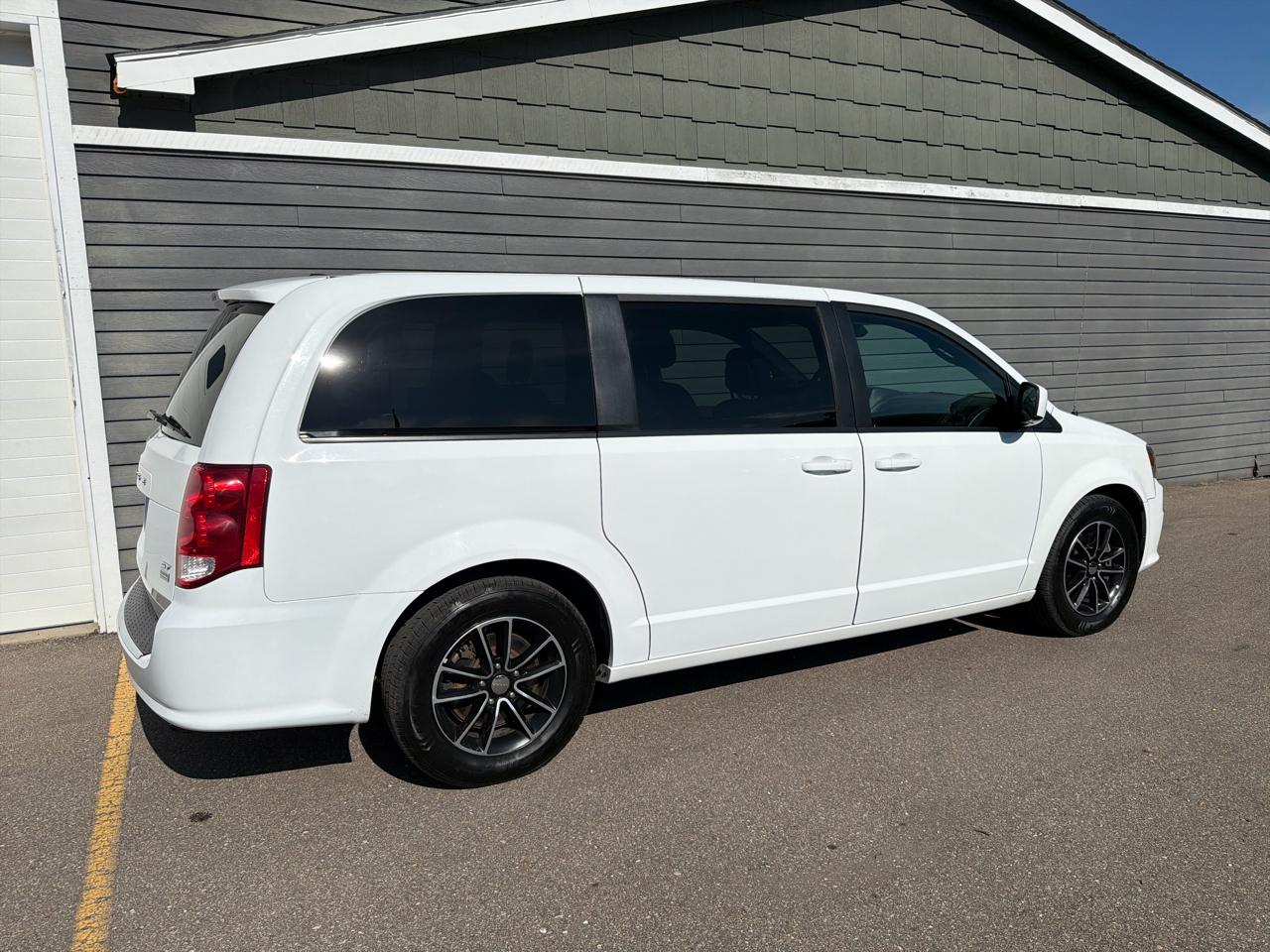 Dodge Grand Caravan GT Wagon 2019