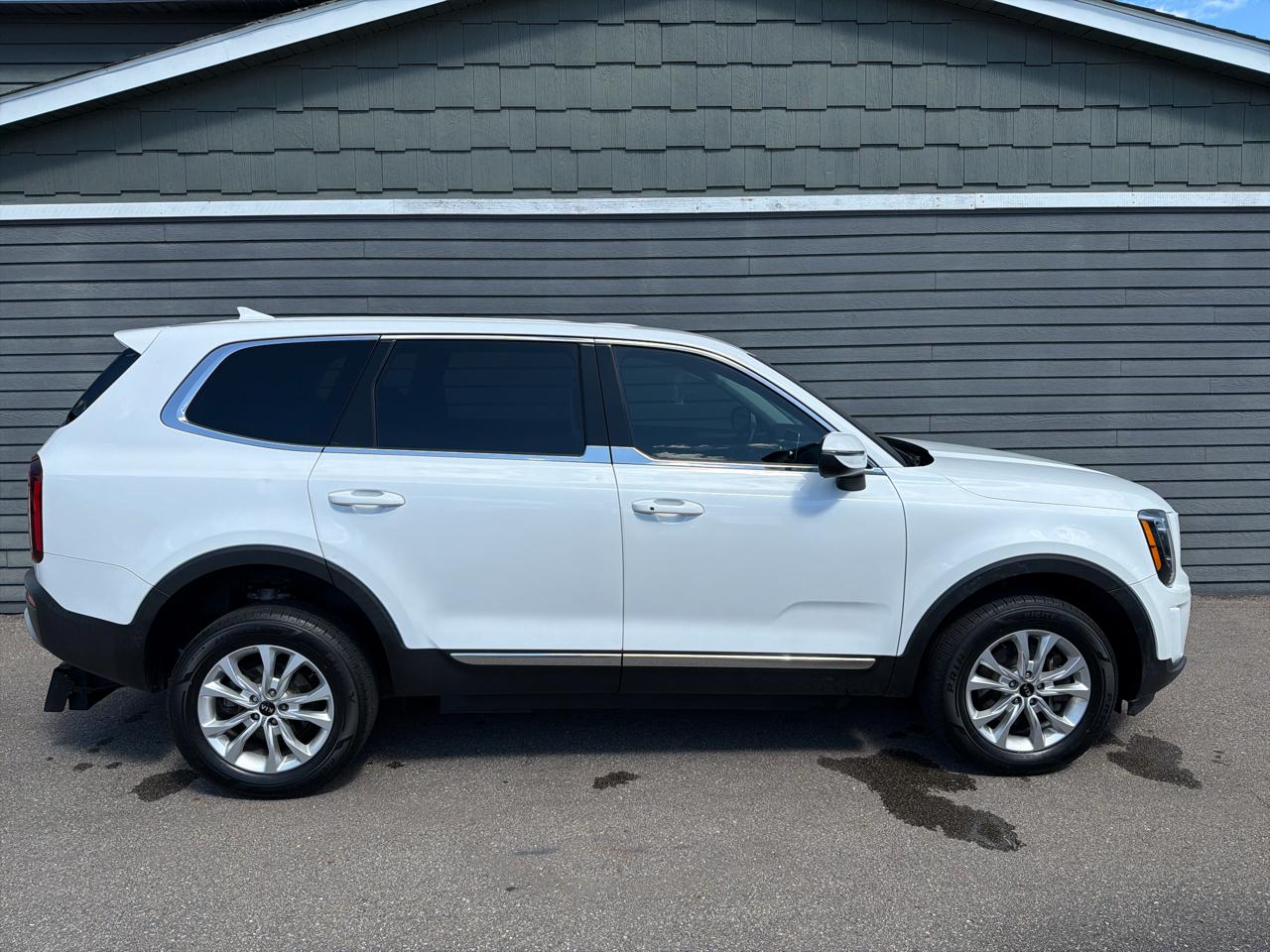 Kia Telluride LX FWD 2020