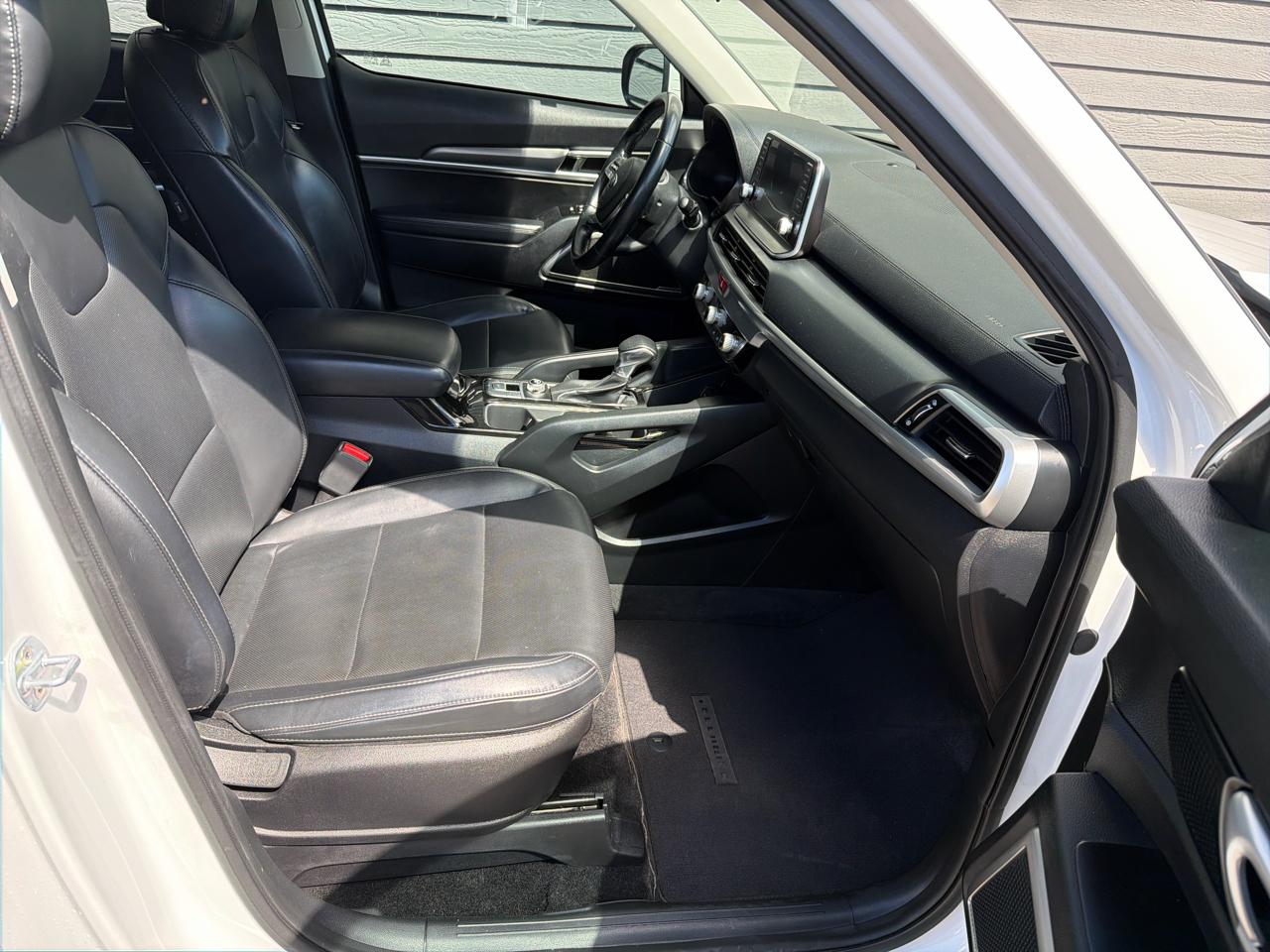 Kia Telluride LX FWD 2020