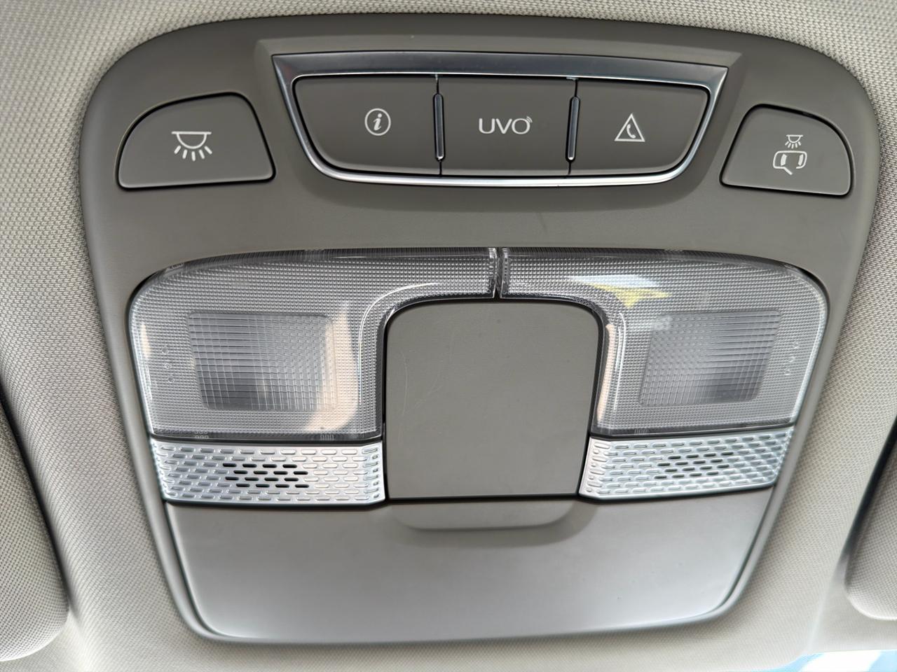 Kia Telluride LX FWD 2020