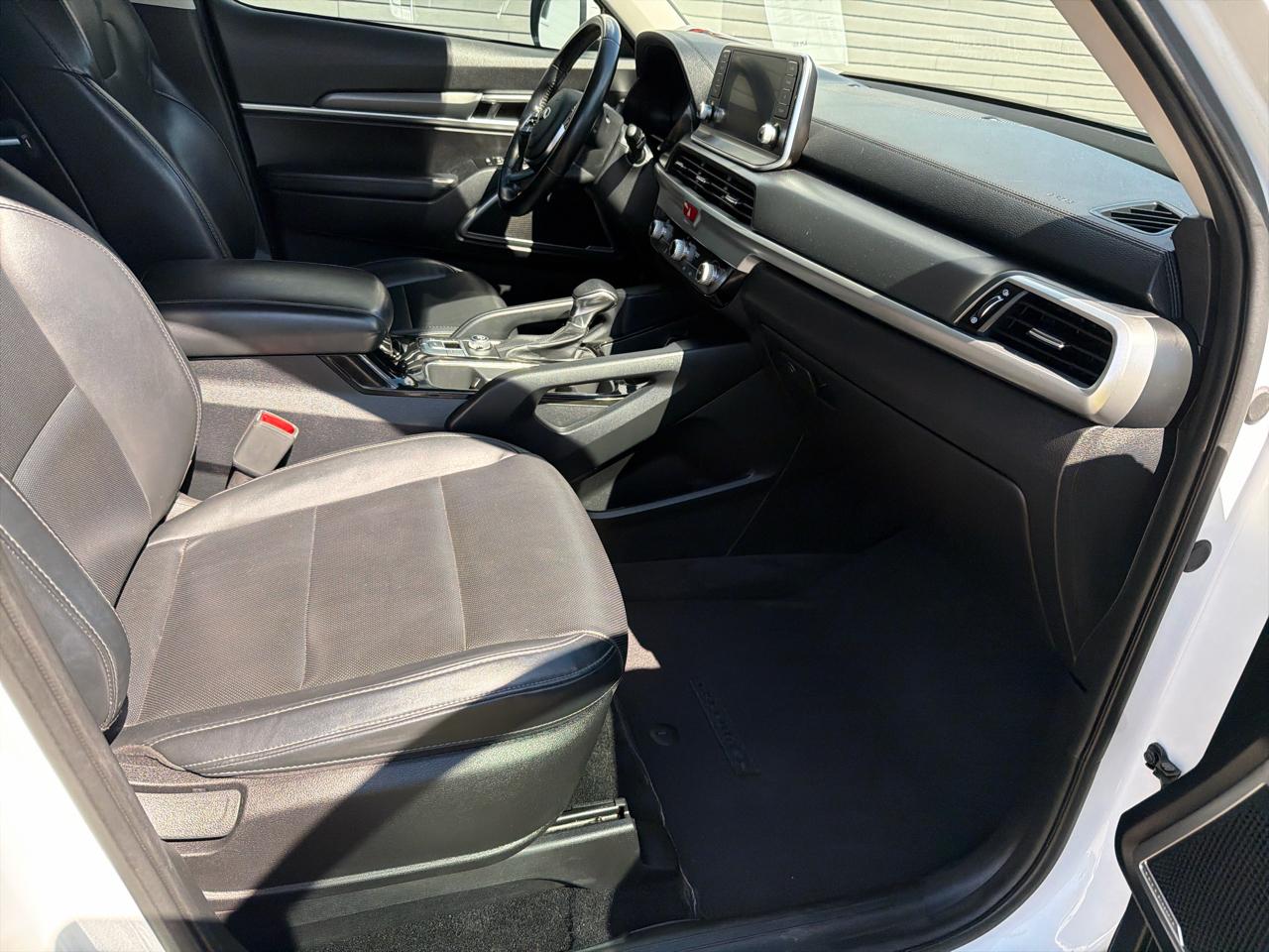 Kia Telluride LX FWD 2020