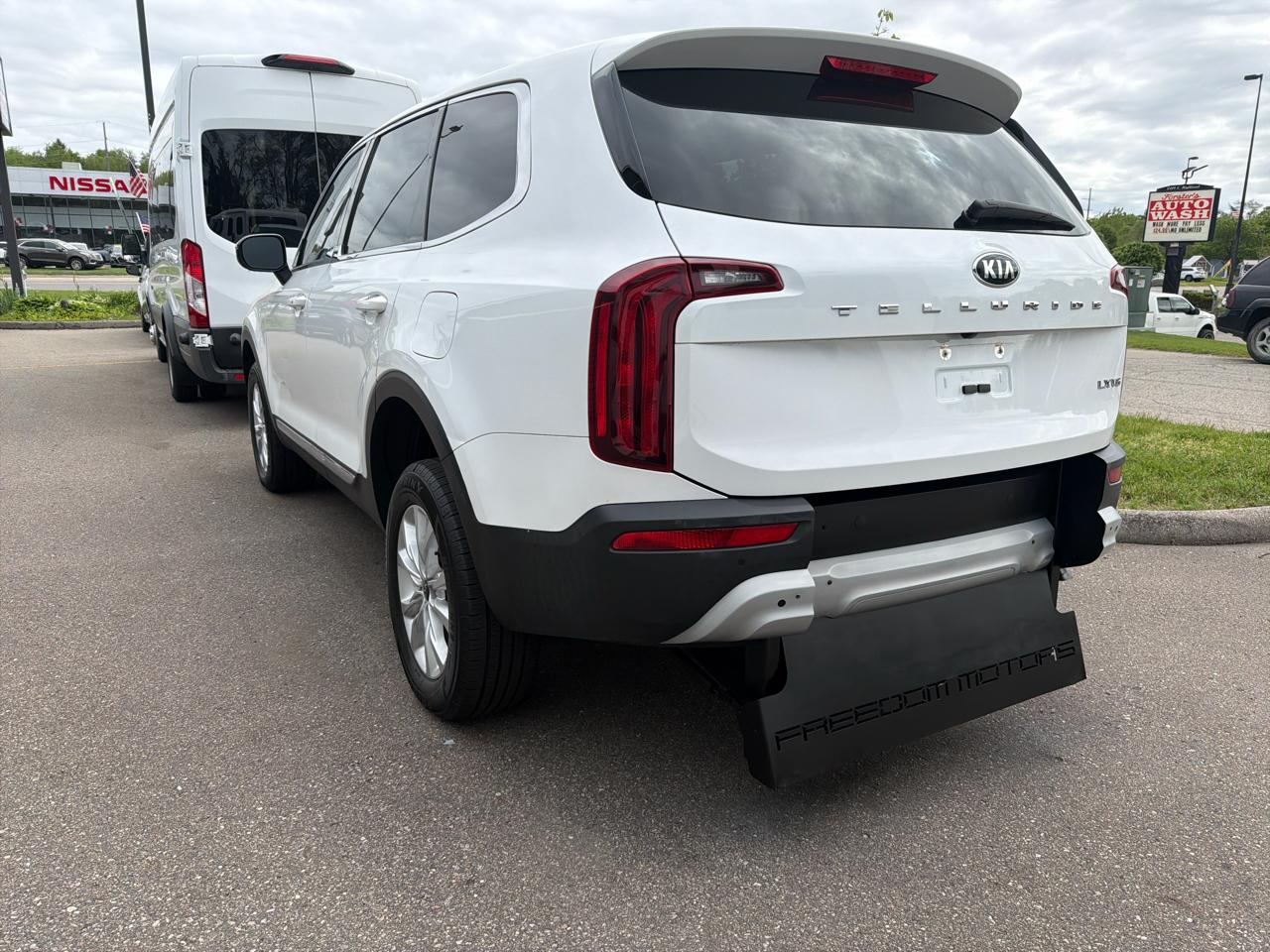 Kia Telluride LX FWD 2020