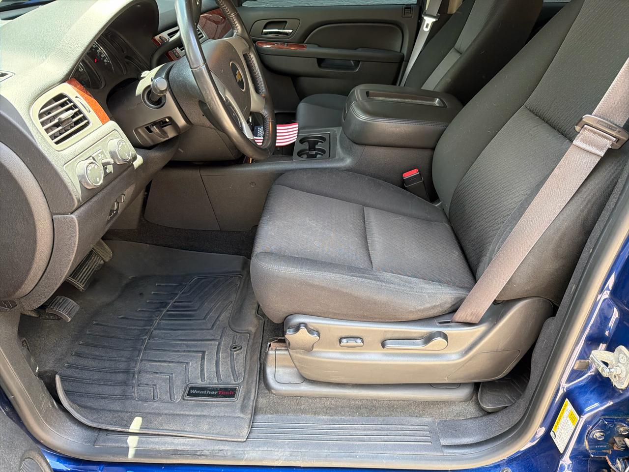 Chevrolet Avalanche  2013