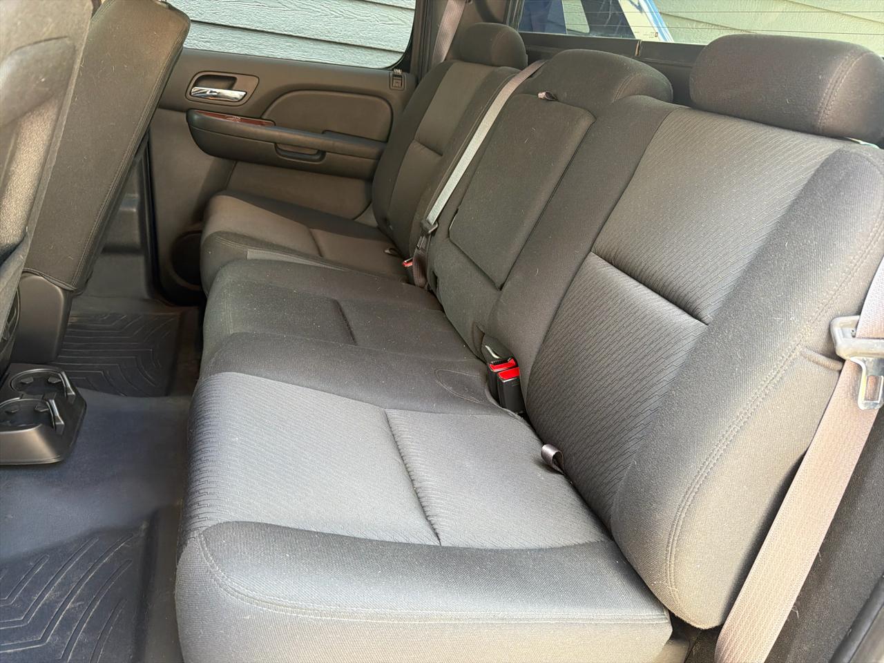 Chevrolet Avalanche  2013