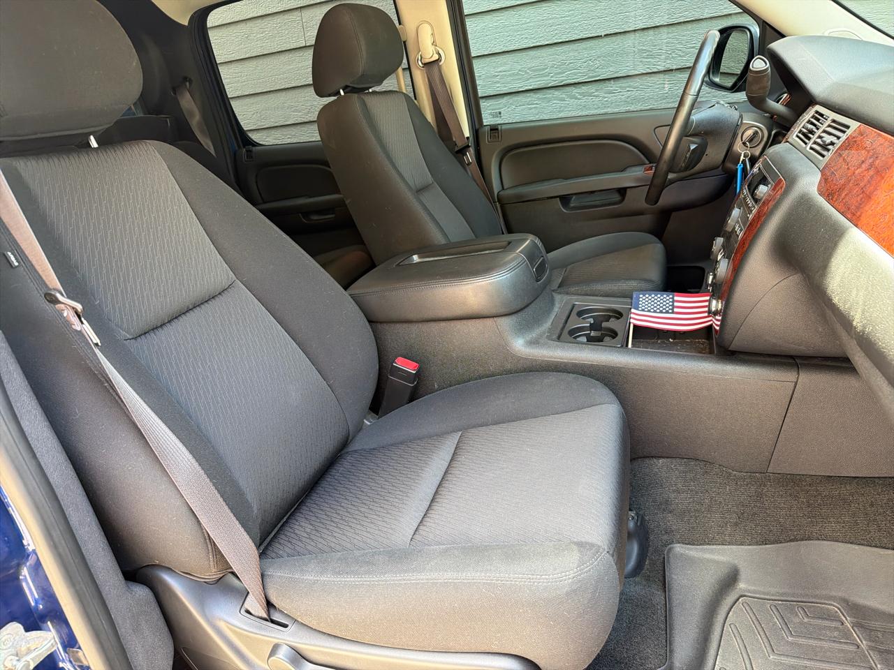 Chevrolet Avalanche  2013
