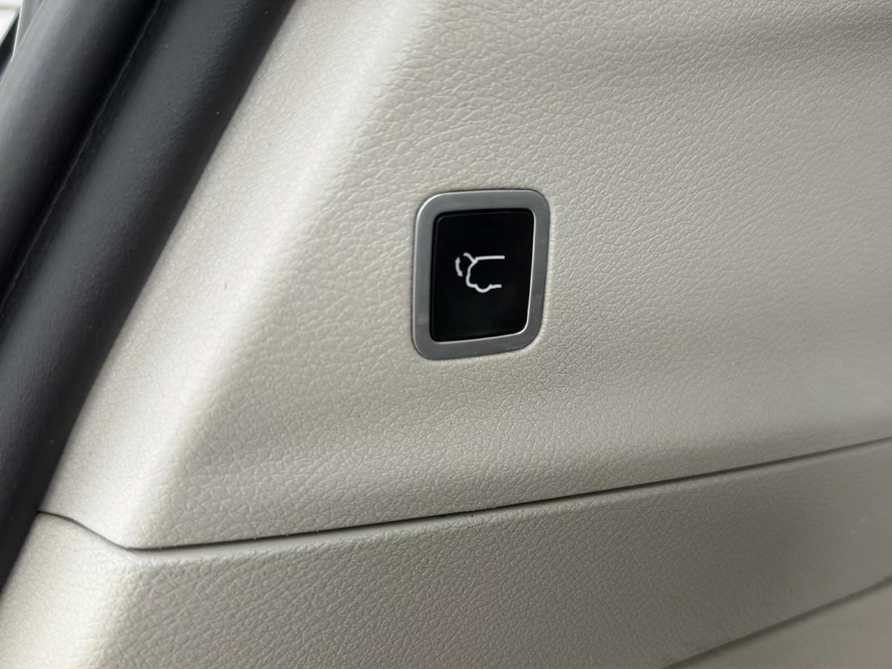 Chrysler Pacifica Touring L FWD 2018