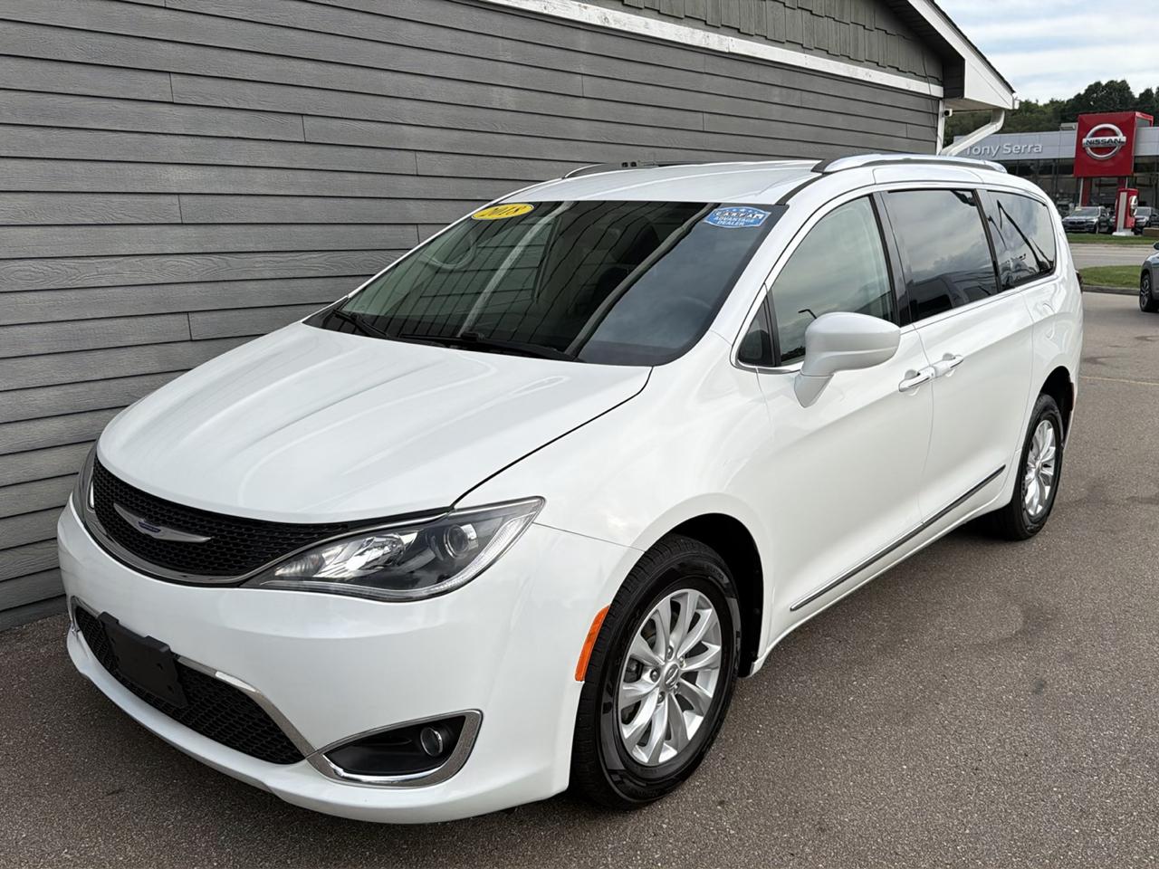 Chrysler Pacifica Touring L FWD 2018