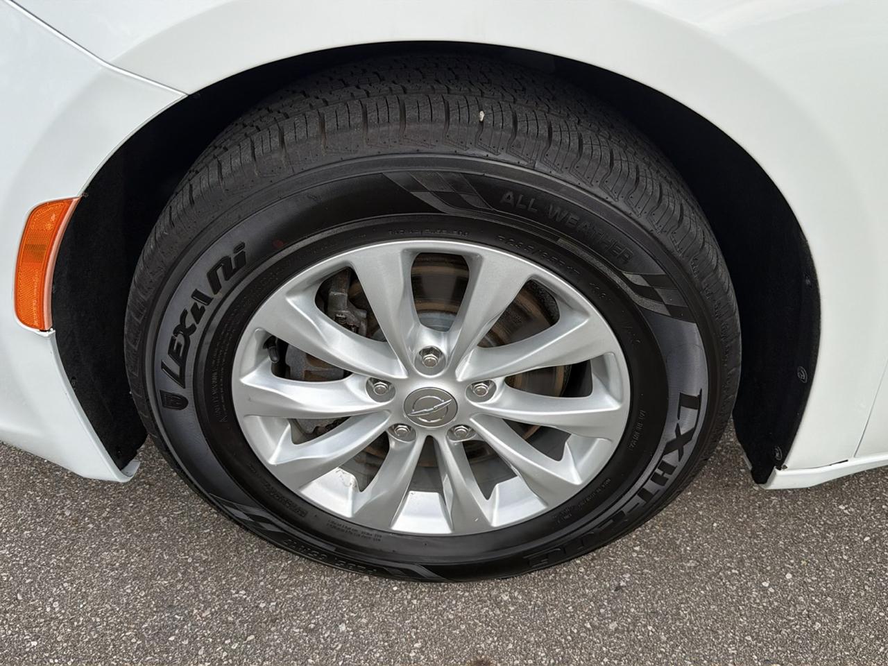 Chrysler Pacifica Touring L FWD 2018