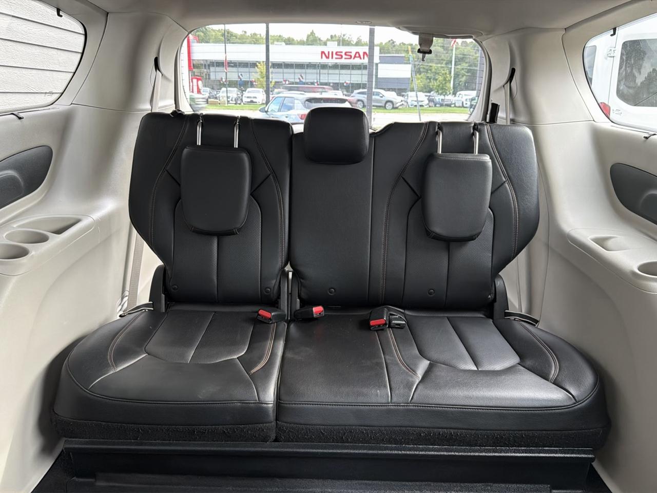 Chrysler Pacifica Touring L FWD 2018