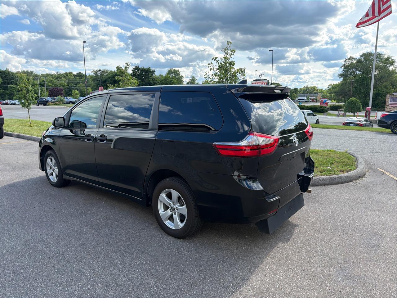 Toyota Sienna L FWD 7-Passenger (Natl) 2020