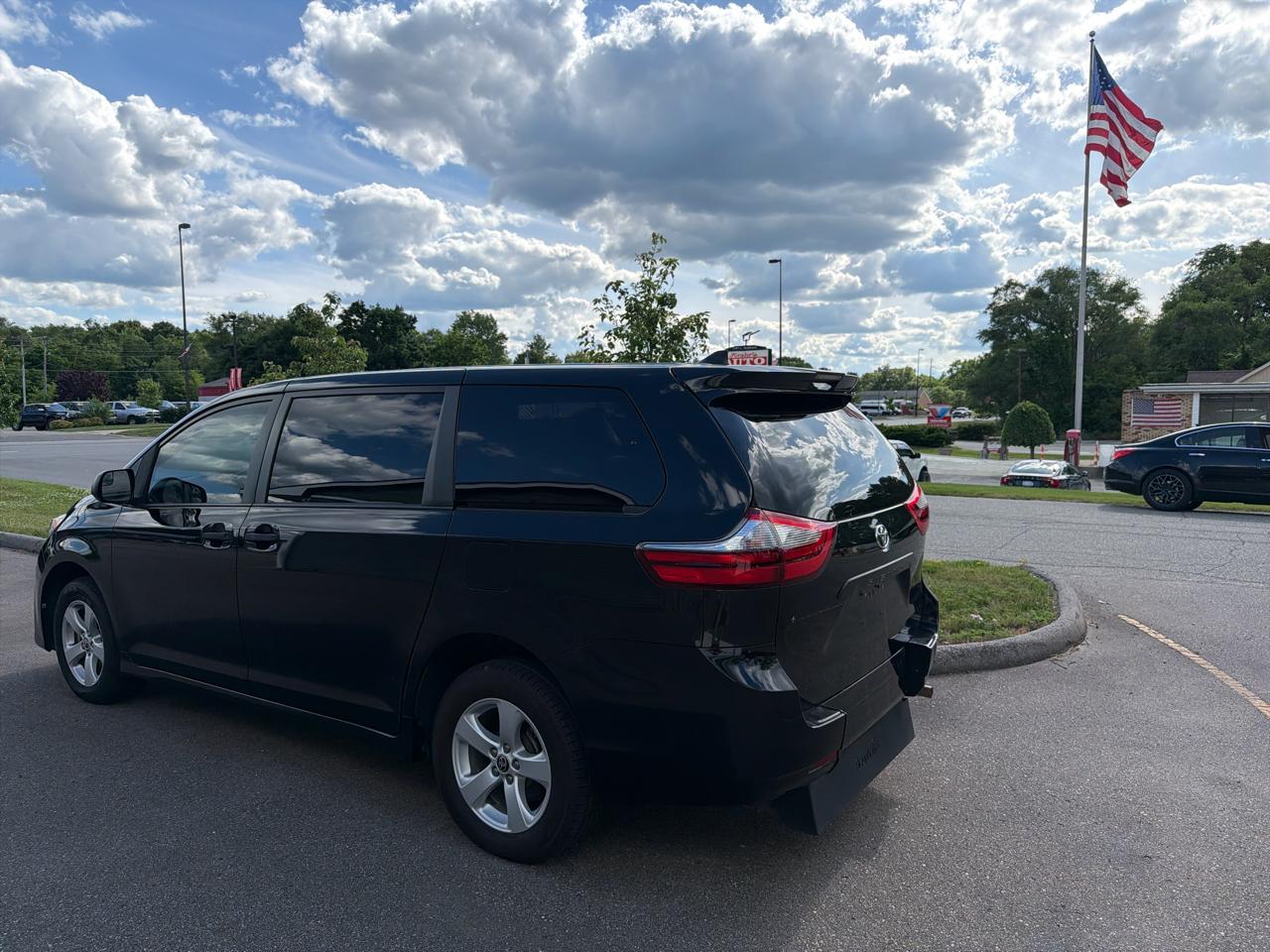 Toyota Sienna L FWD 7-Passenger (Natl) 2020