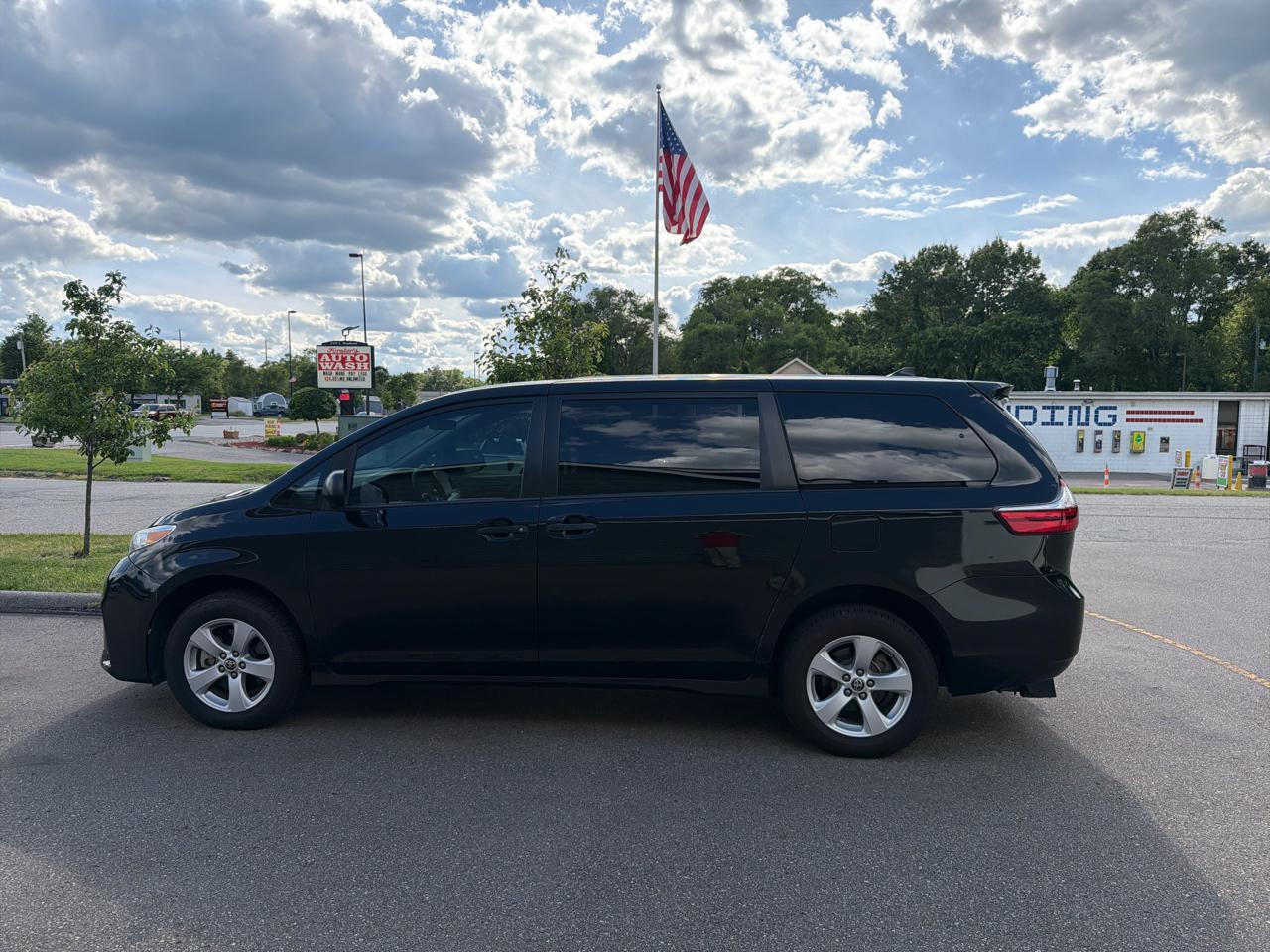 Toyota Sienna L FWD 7-Passenger (Natl) 2020