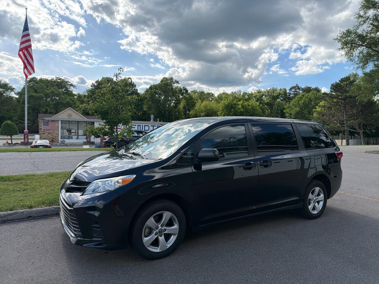 Toyota Sienna L FWD 7-Passenger (Natl) 2020