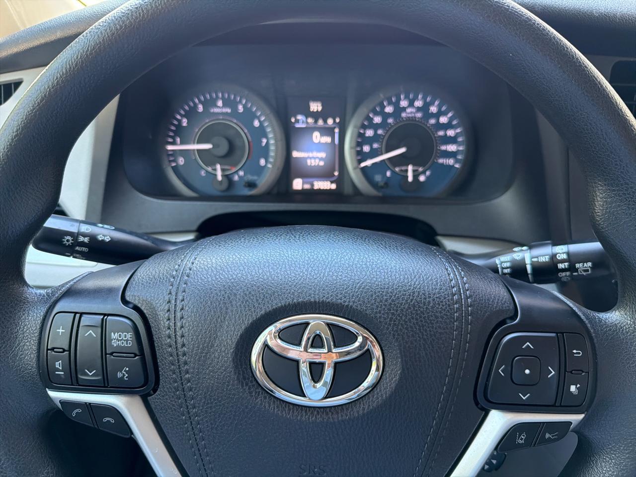 Toyota Sienna L FWD 7-Passenger (Natl) 2020