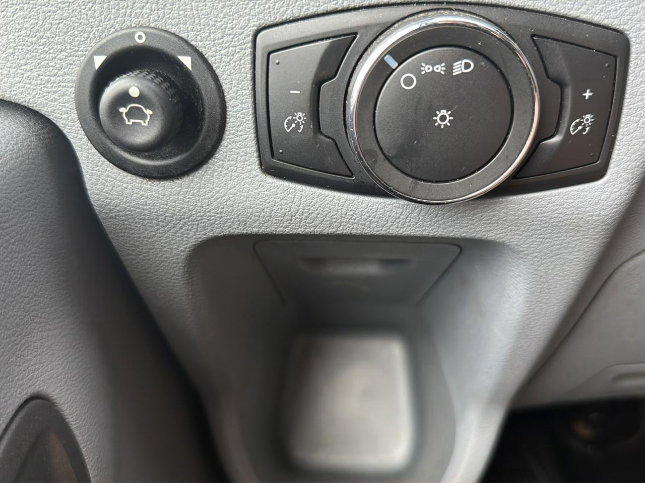 Ford Transit  2019