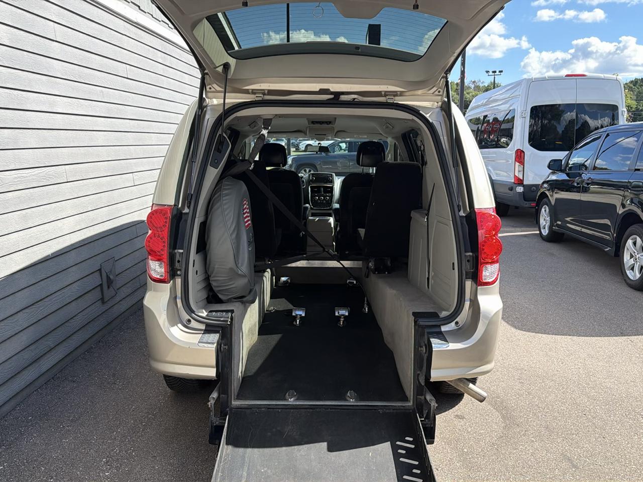 Dodge Grand Caravan 4dr Wgn SXT 2015