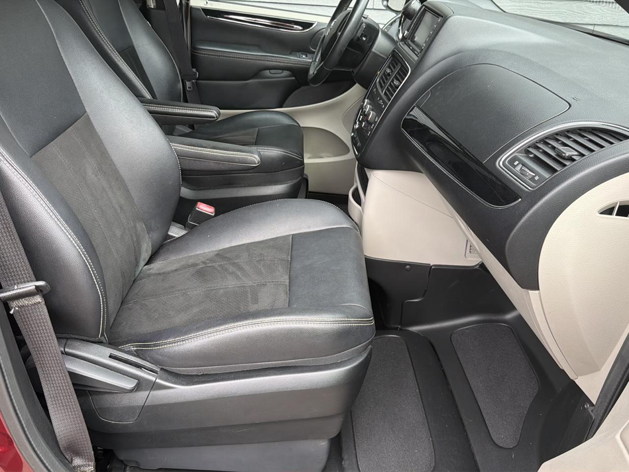 Dodge Grand Caravan SXT Wagon 2019