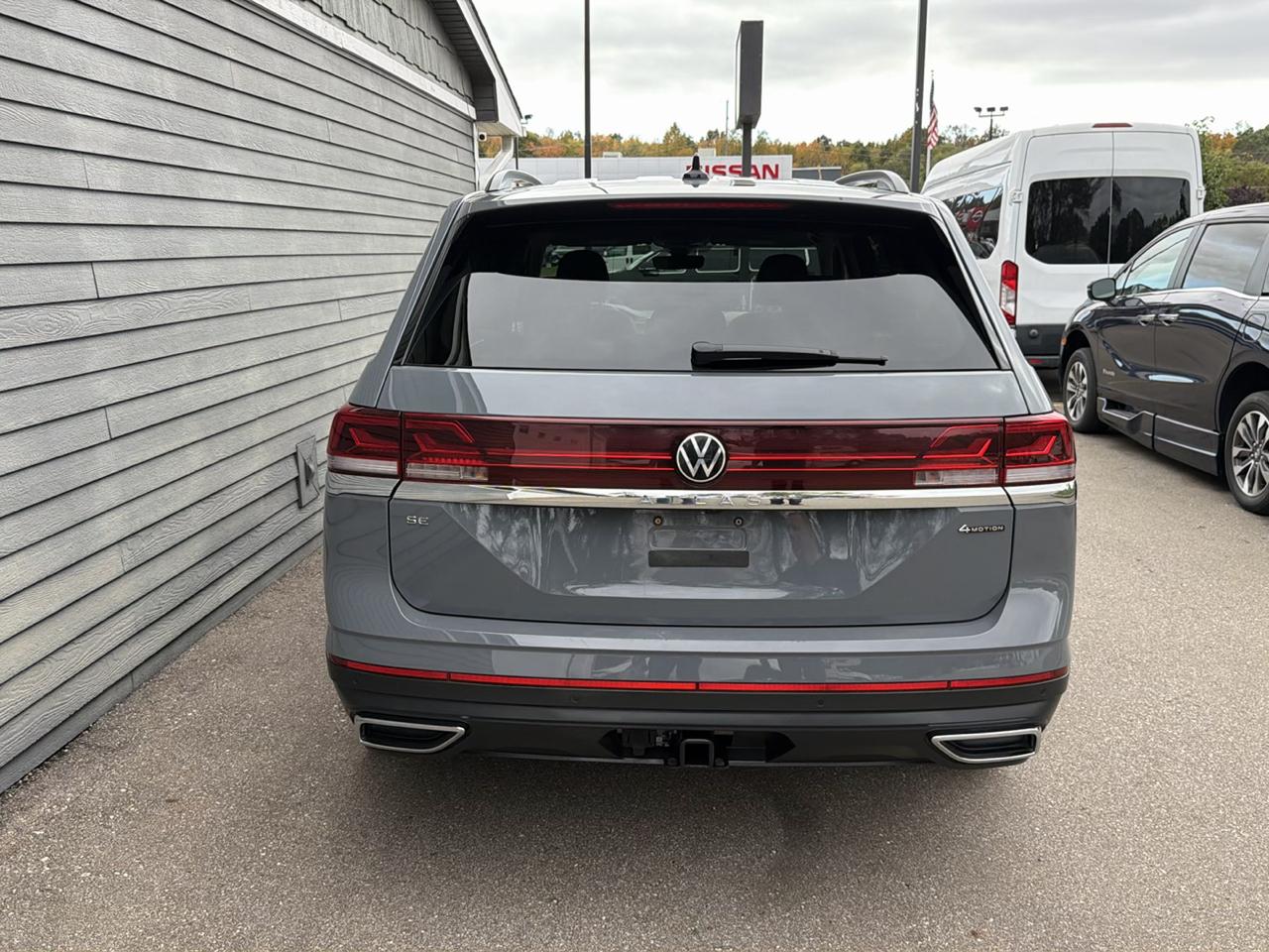 Volkswagen Atlas 2.0T SE w/Technology 4MOTION 2026