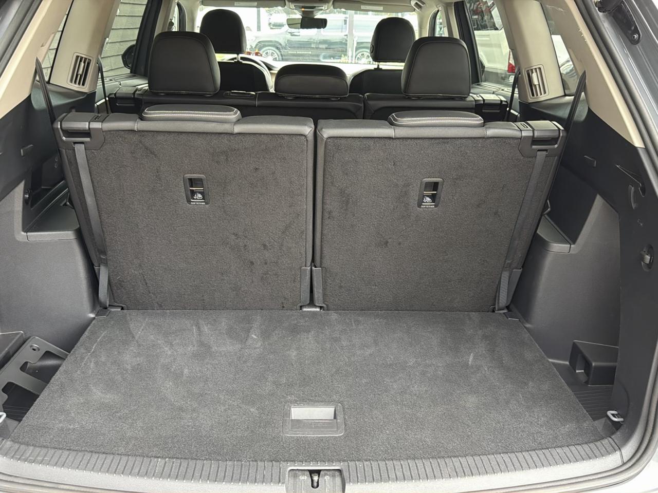 Volkswagen Atlas 2.0T SE w/Technology 4MOTION 2026