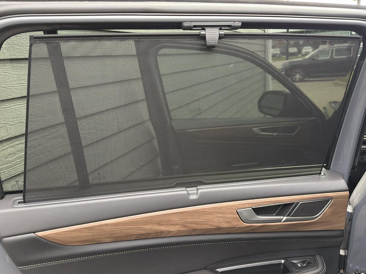Volkswagen Atlas 2.0T SE w/Technology 4MOTION 2026