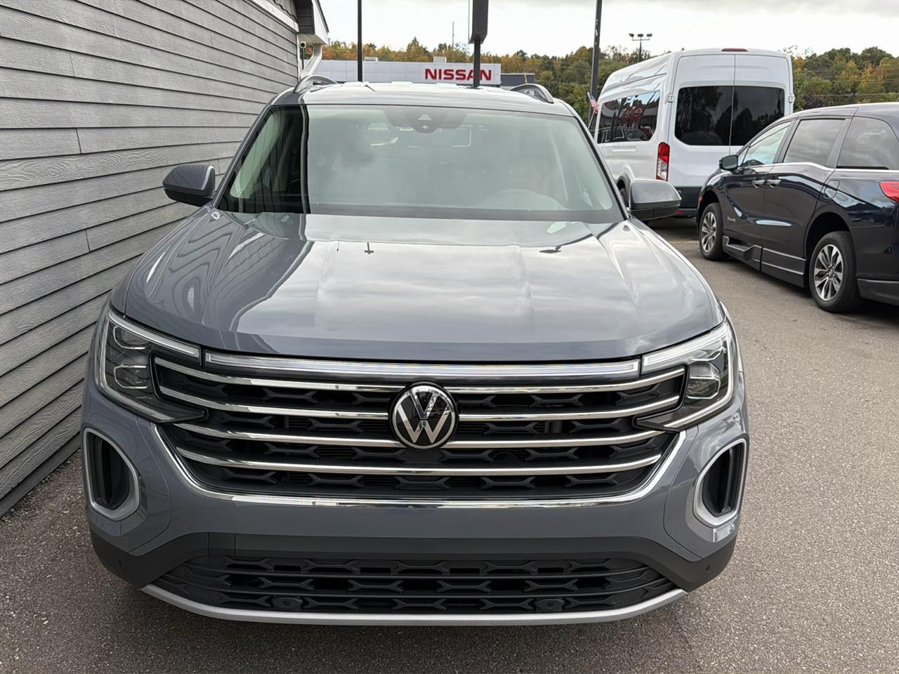 Volkswagen Atlas 2.0T SE w/Technology 4MOTION 2026