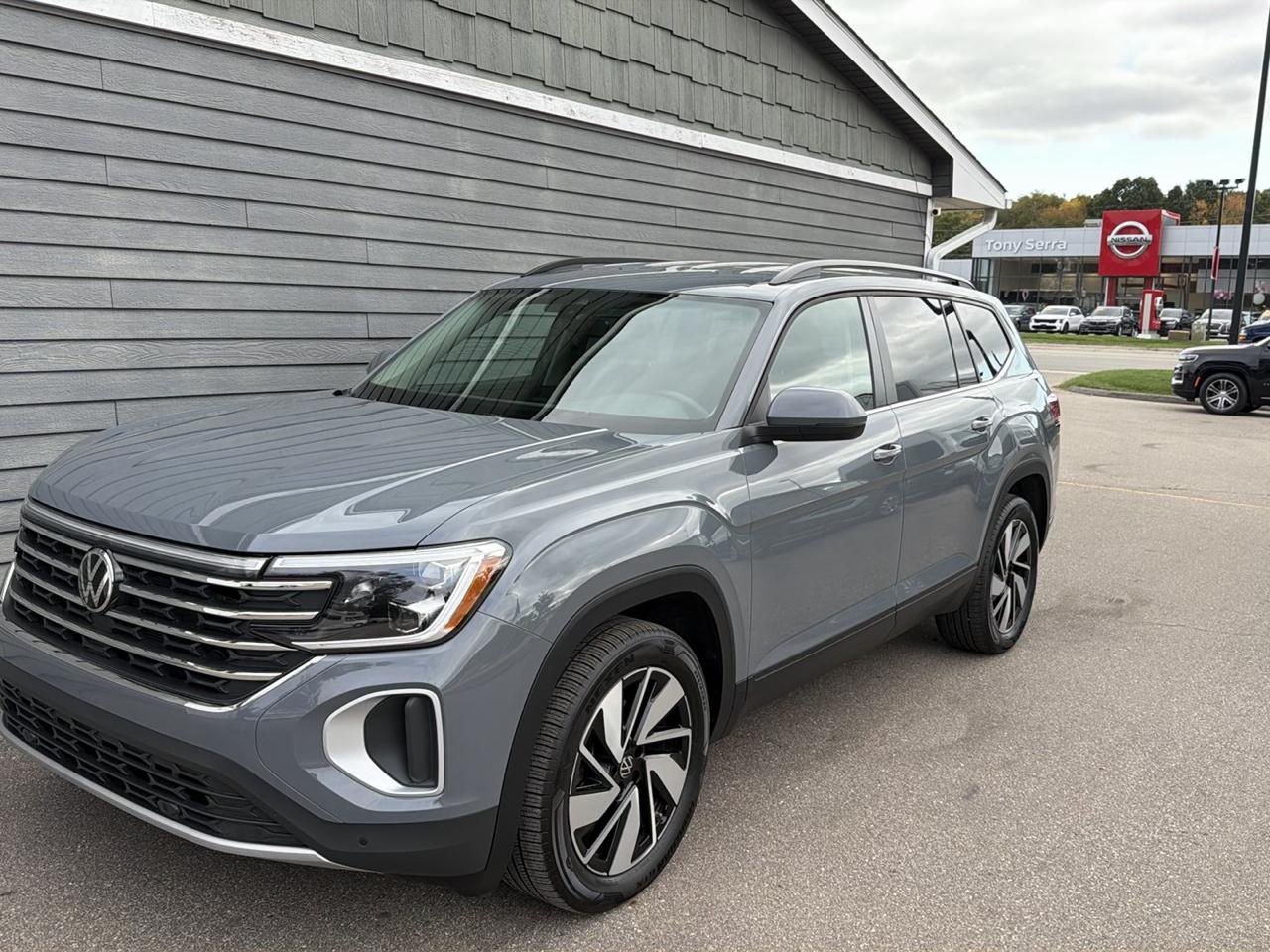 Volkswagen Atlas 2.0T SE w/Technology 4MOTION 2026