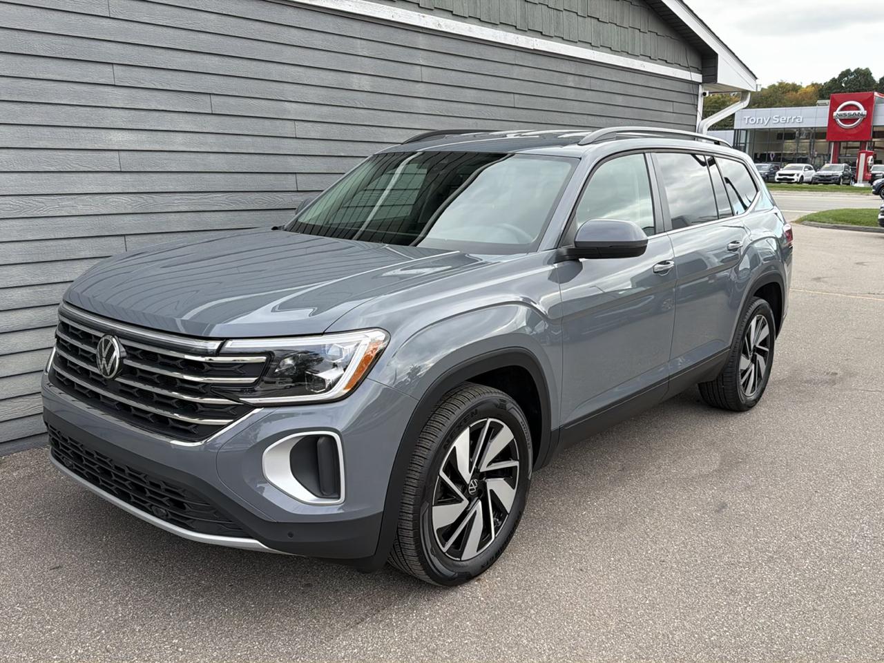Volkswagen Atlas 2.0T SE w/Technology 4MOTION 2026