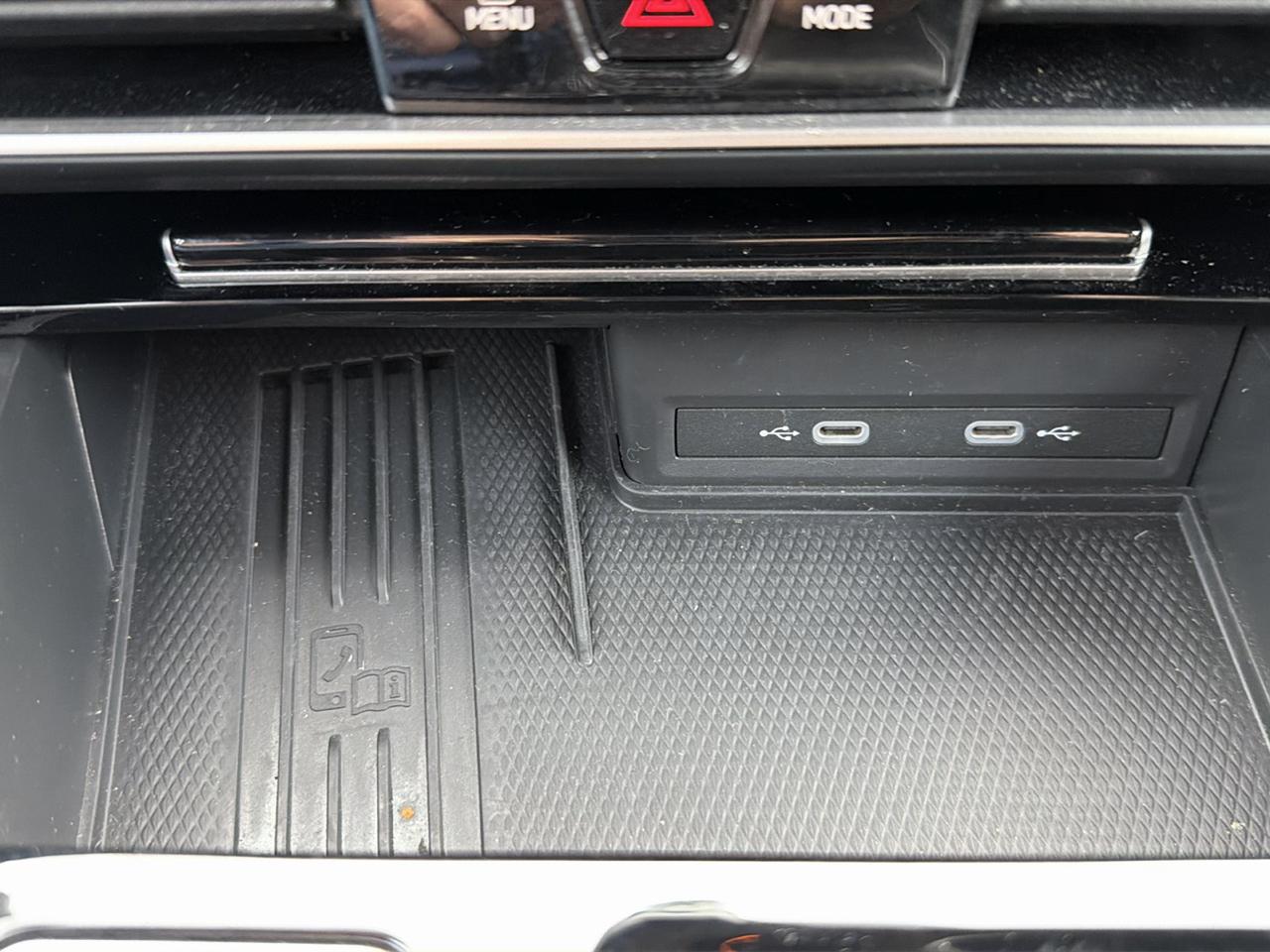 Volkswagen Atlas 2.0T SE w/Technology 4MOTION 2026