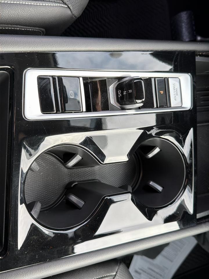 Volkswagen Atlas 2.0T SE w/Technology 4MOTION 2026