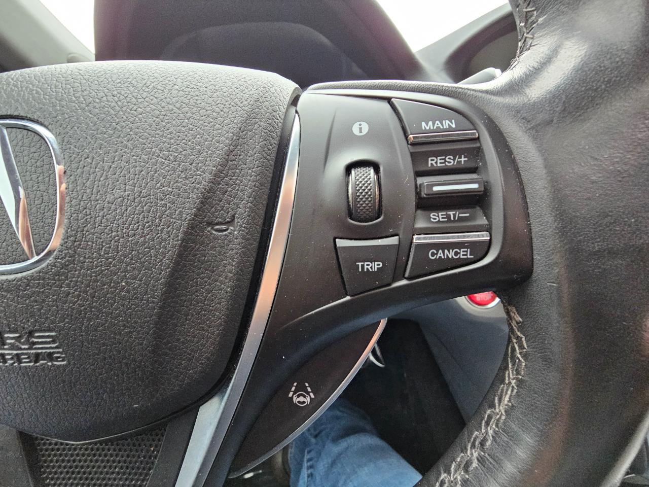 Acura TLX FWD w/Technology Pkg 2017