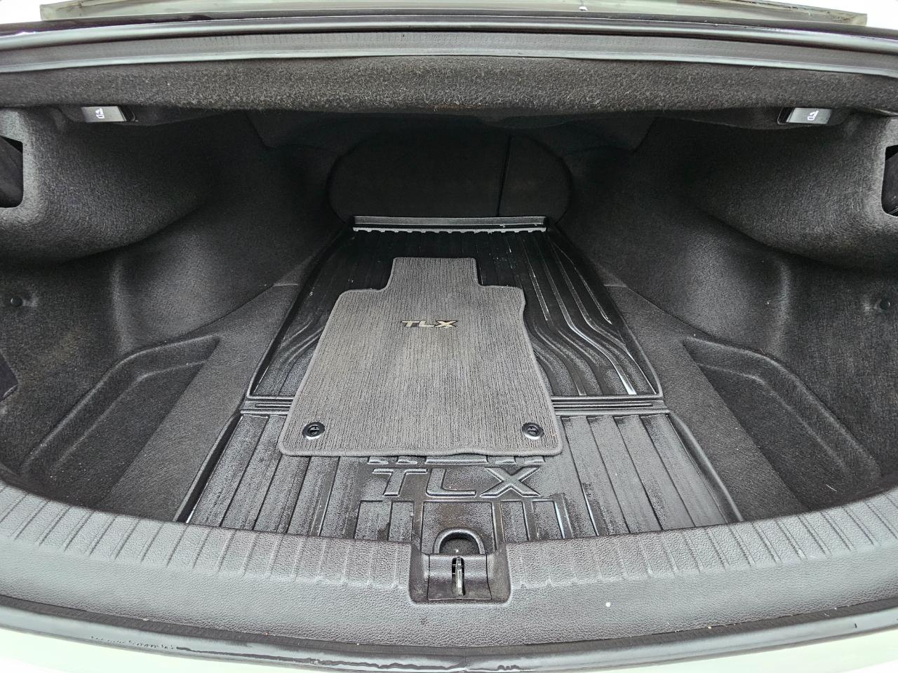 Acura TLX FWD w/Technology Pkg 2017