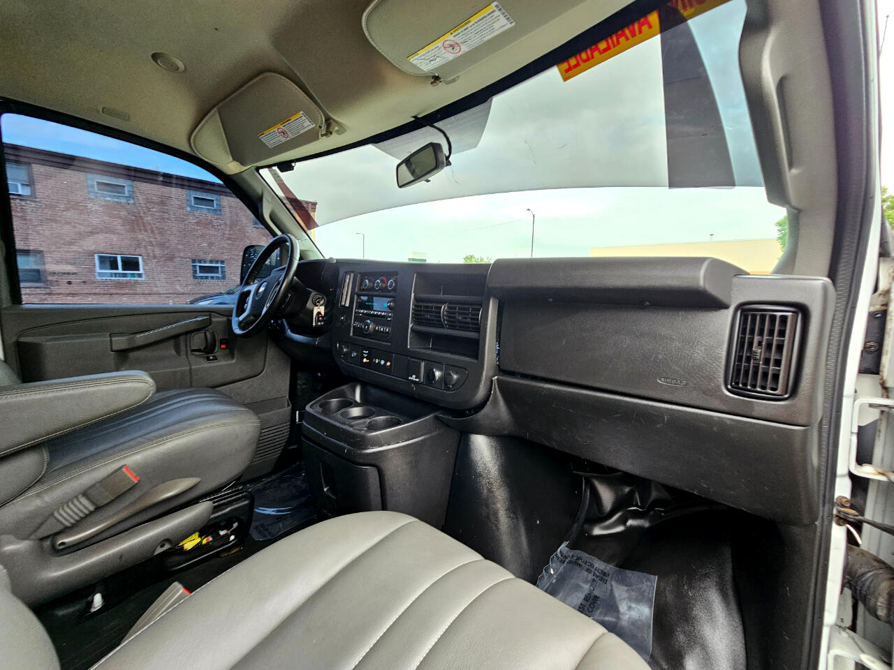 Chevrolet Express Cargo Van RWD 2500 135" 2019