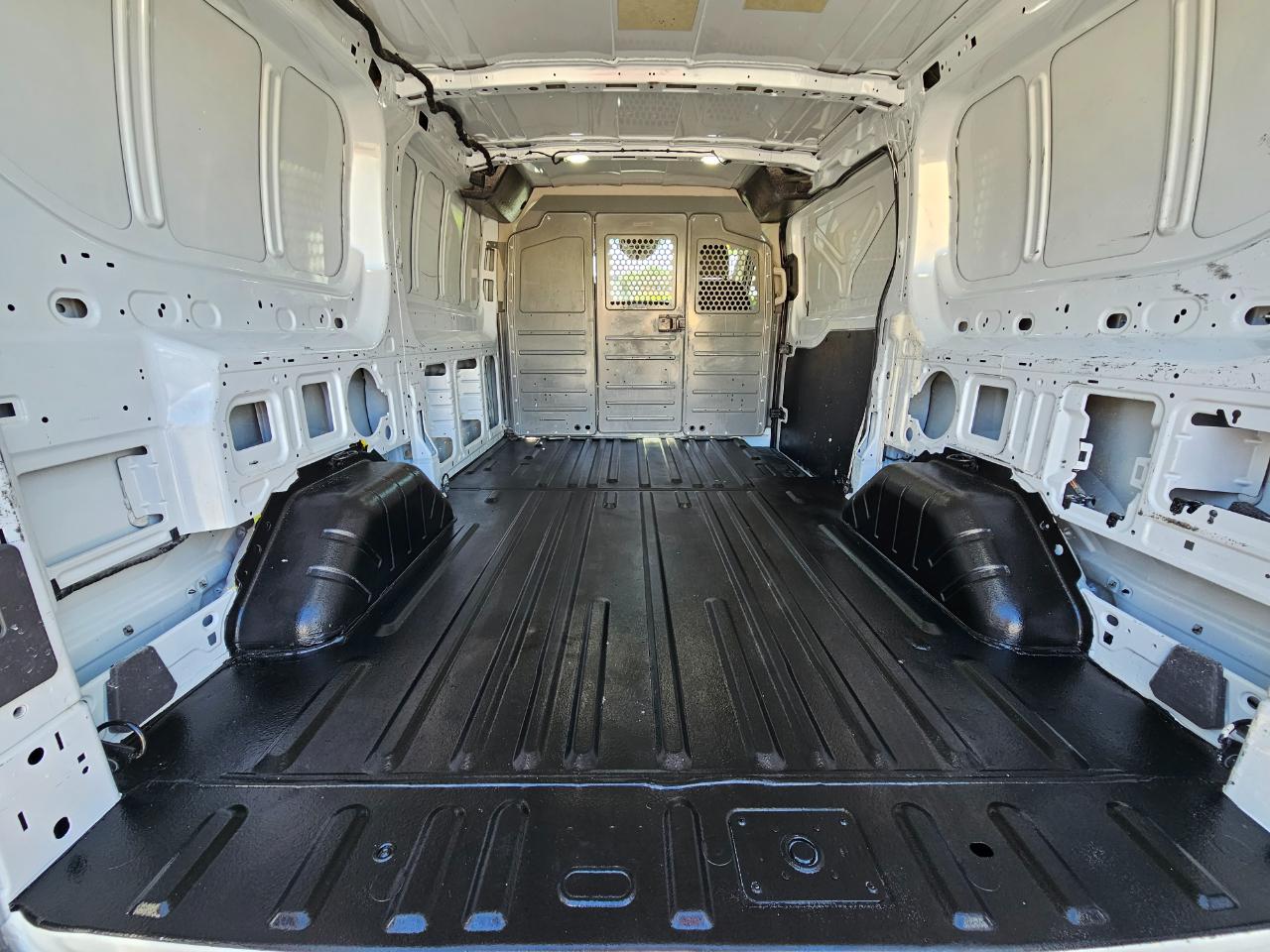 Ford Transit Cargo Van T-150 130" Low Rf 8670 GVWR RWD 2020