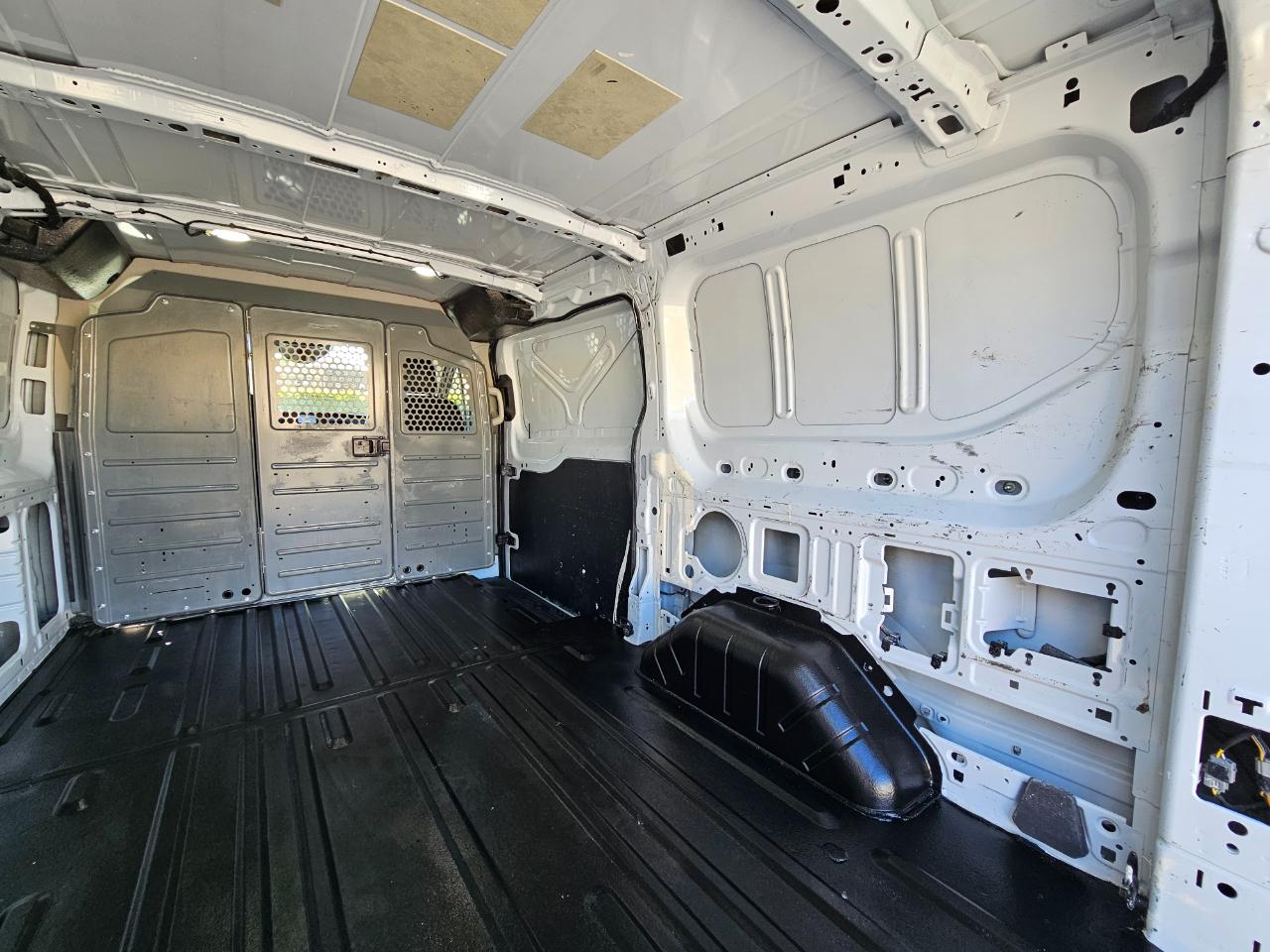 Ford Transit Cargo Van T-150 130" Low Rf 8670 GVWR RWD 2020