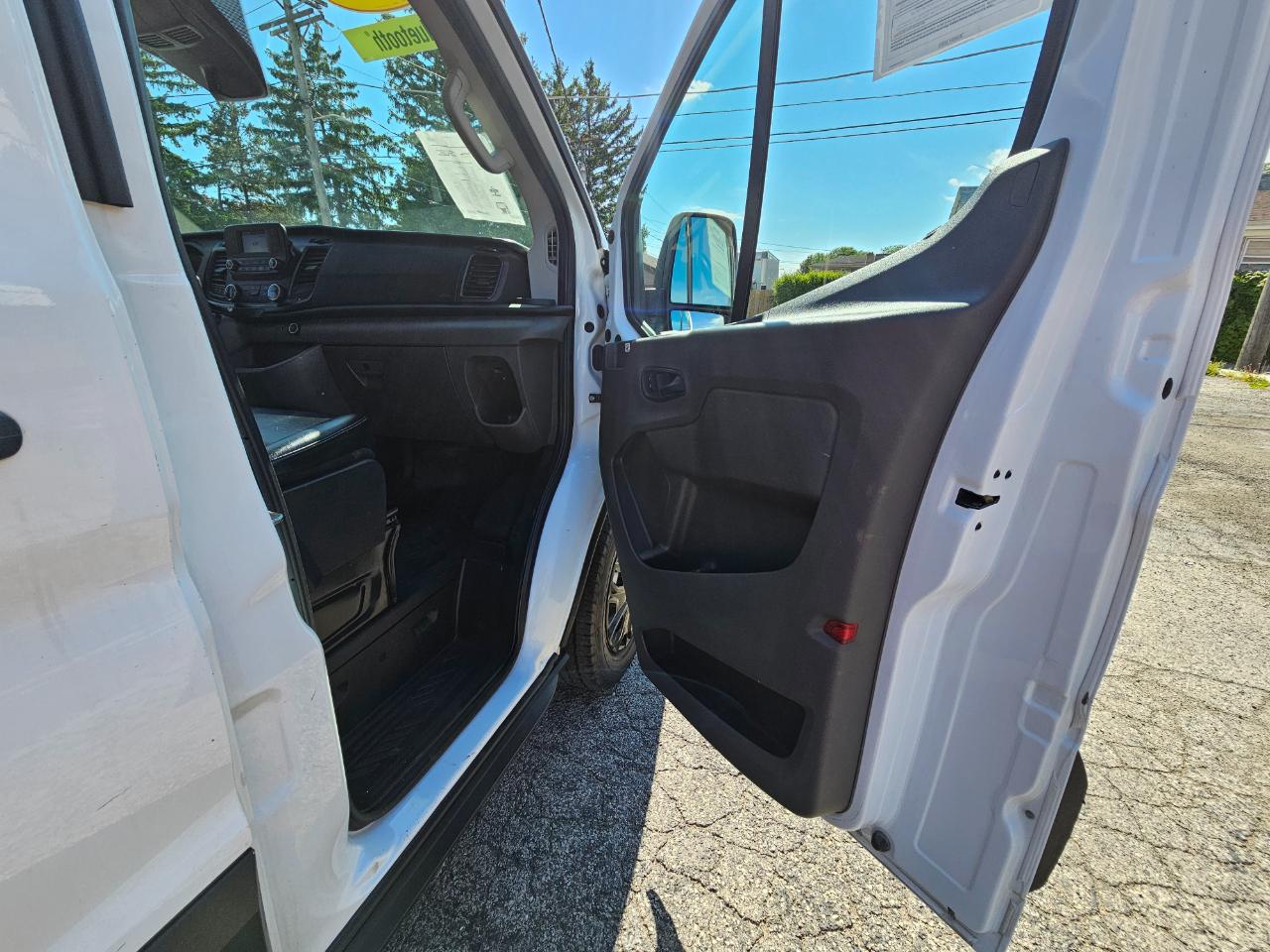 Ford Transit Cargo Van T-150 130" Low Rf 8670 GVWR RWD 2020