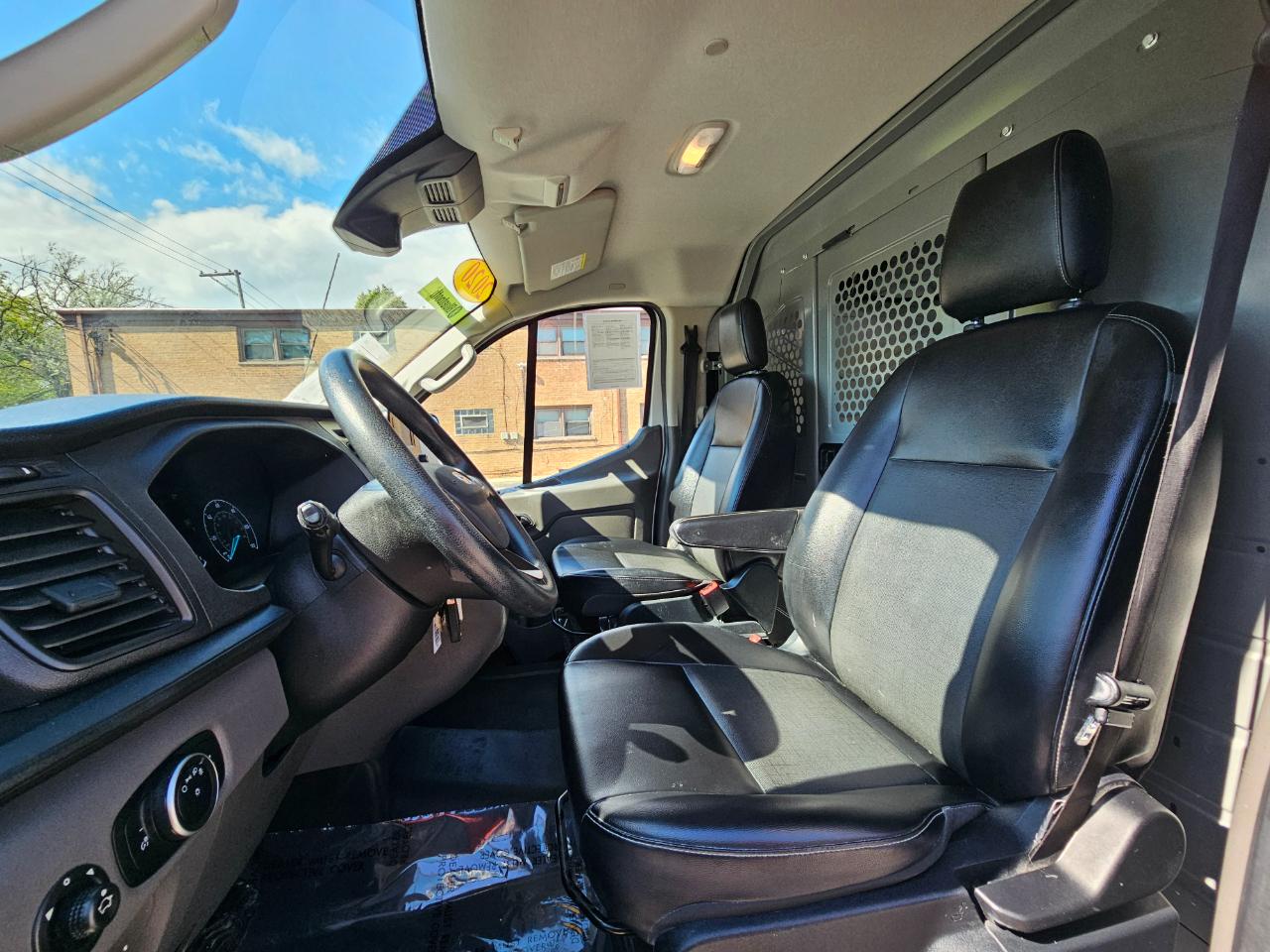 Ford Transit Cargo Van T-150 130" Low Rf 8670 GVWR RWD 2020