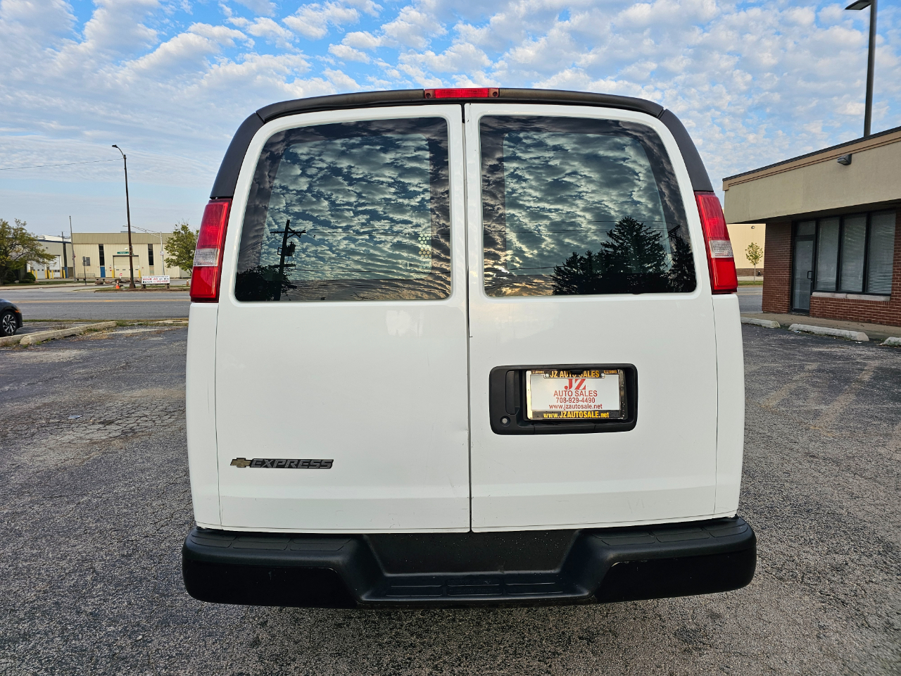 Chevrolet Express Cargo Van RWD 2500 135" 2017