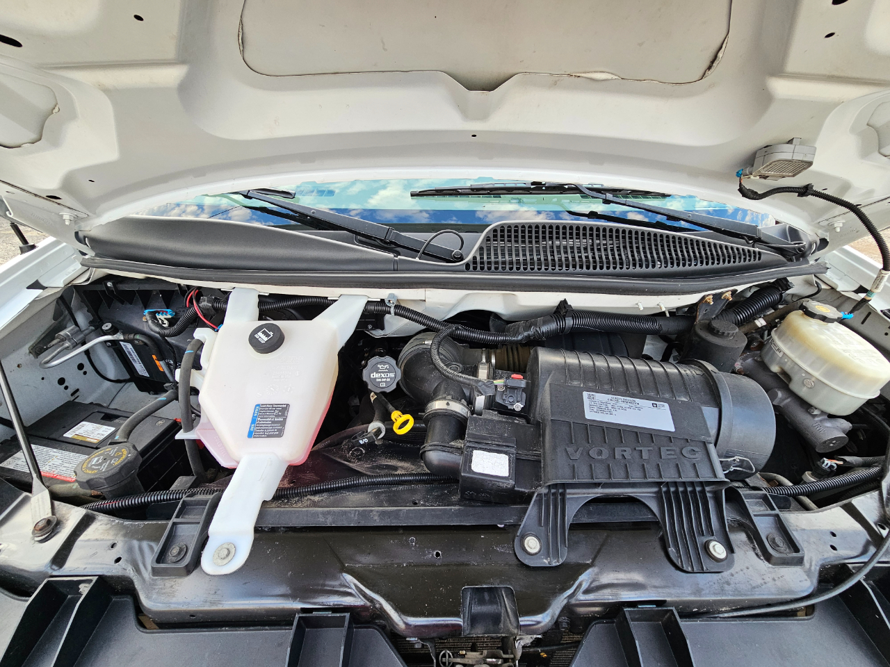 Chevrolet Express Cargo Van RWD 2500 135" 2017