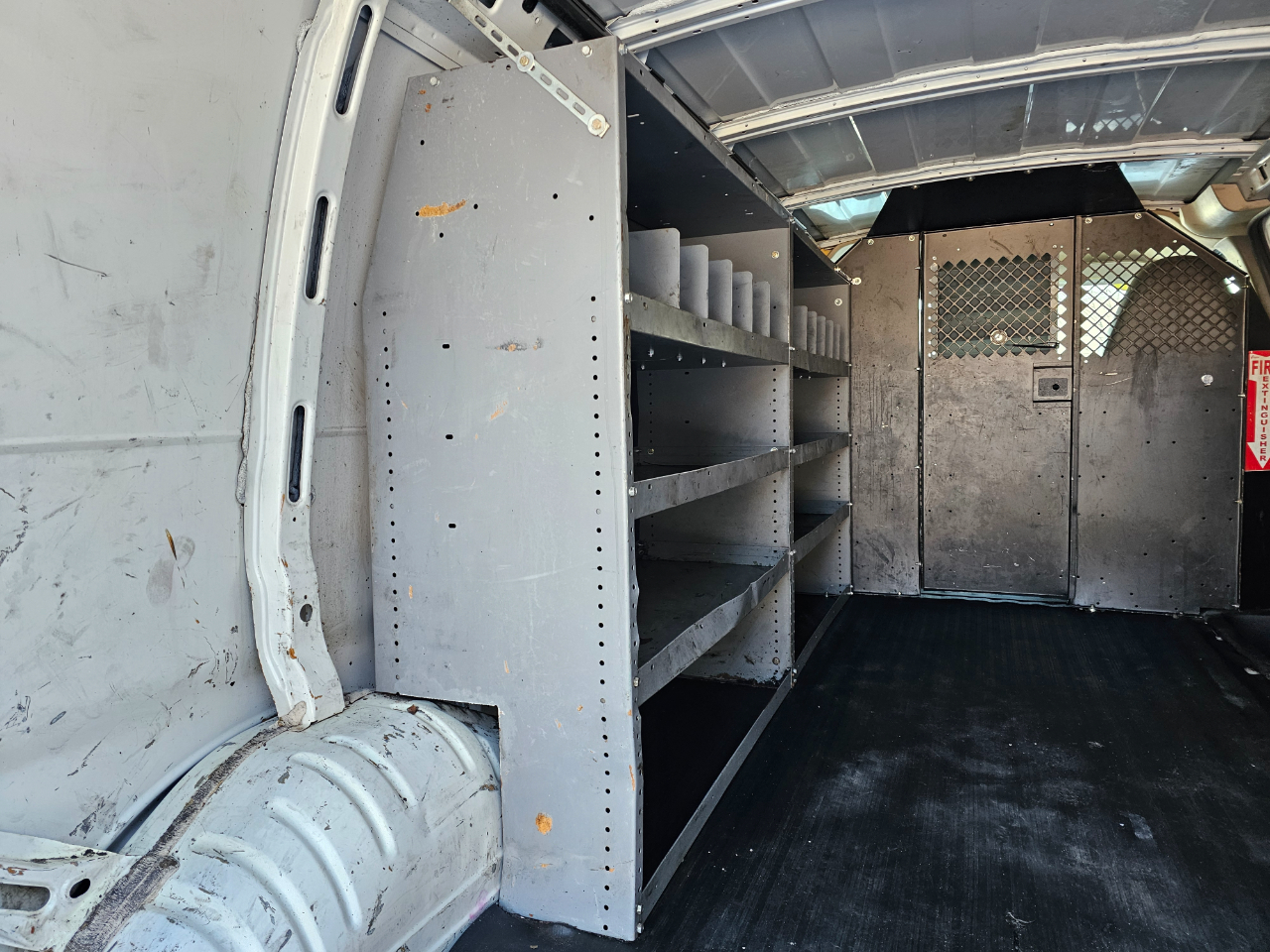 GMC Savana Cargo Van RWD 2500 155" 2014