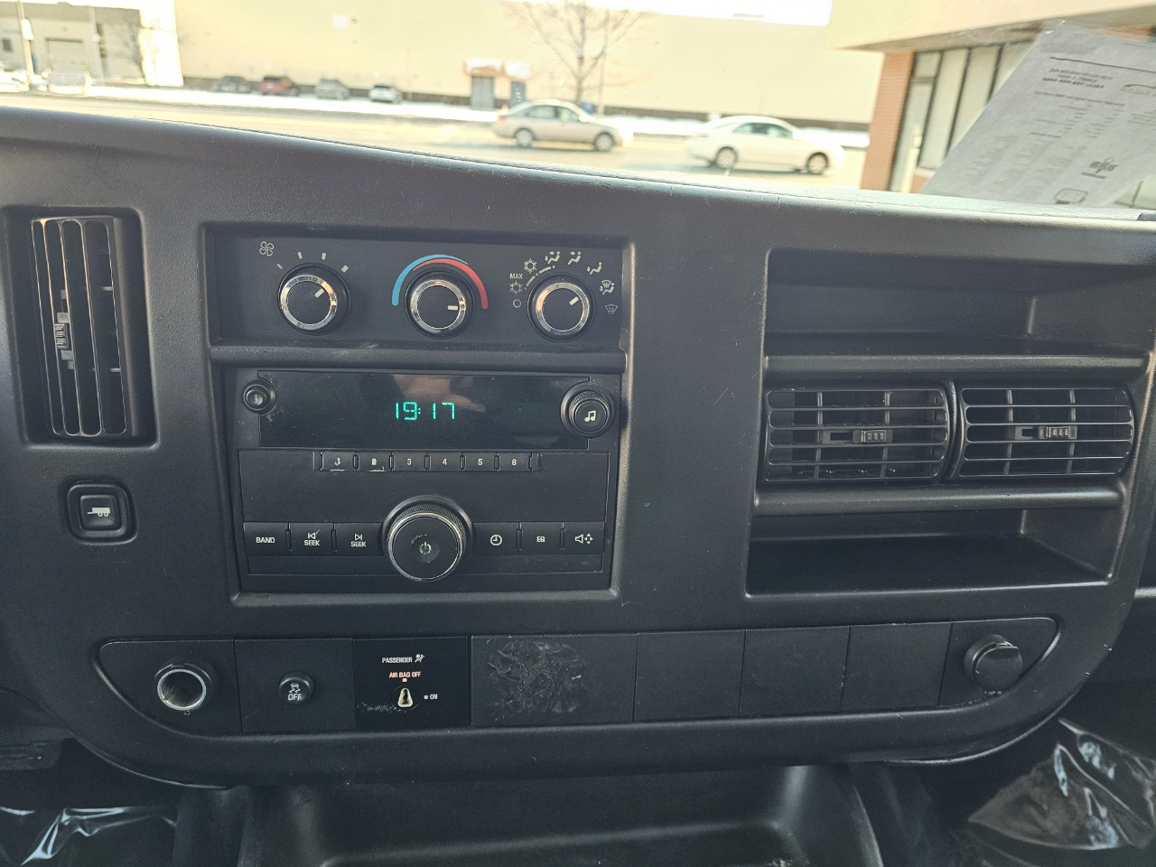 GMC Savana Cargo Van RWD 2500 155" 2014