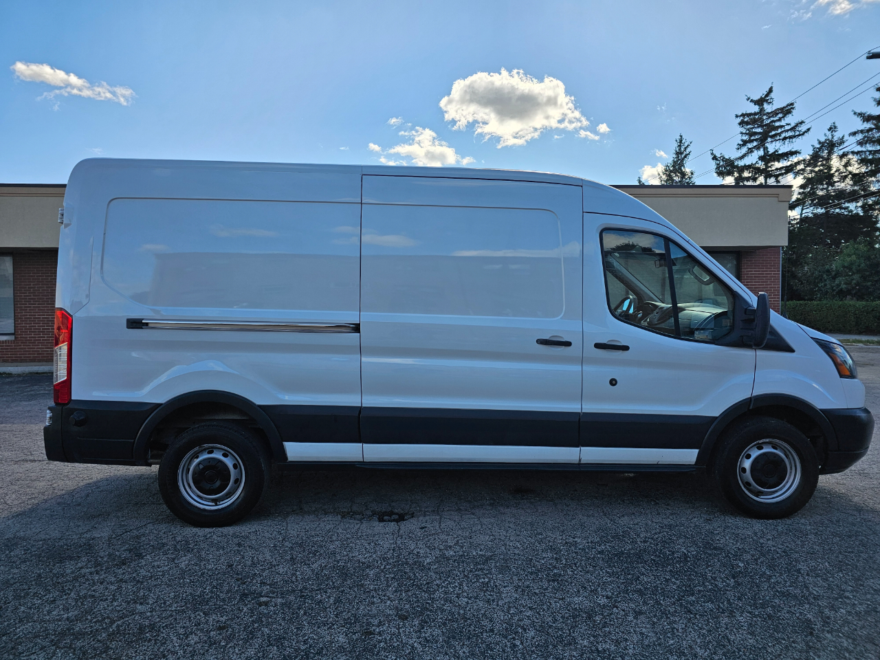 Ford Transit Van T-350 148" Med Rf 9500 GVWR Sliding RH Dr 2018