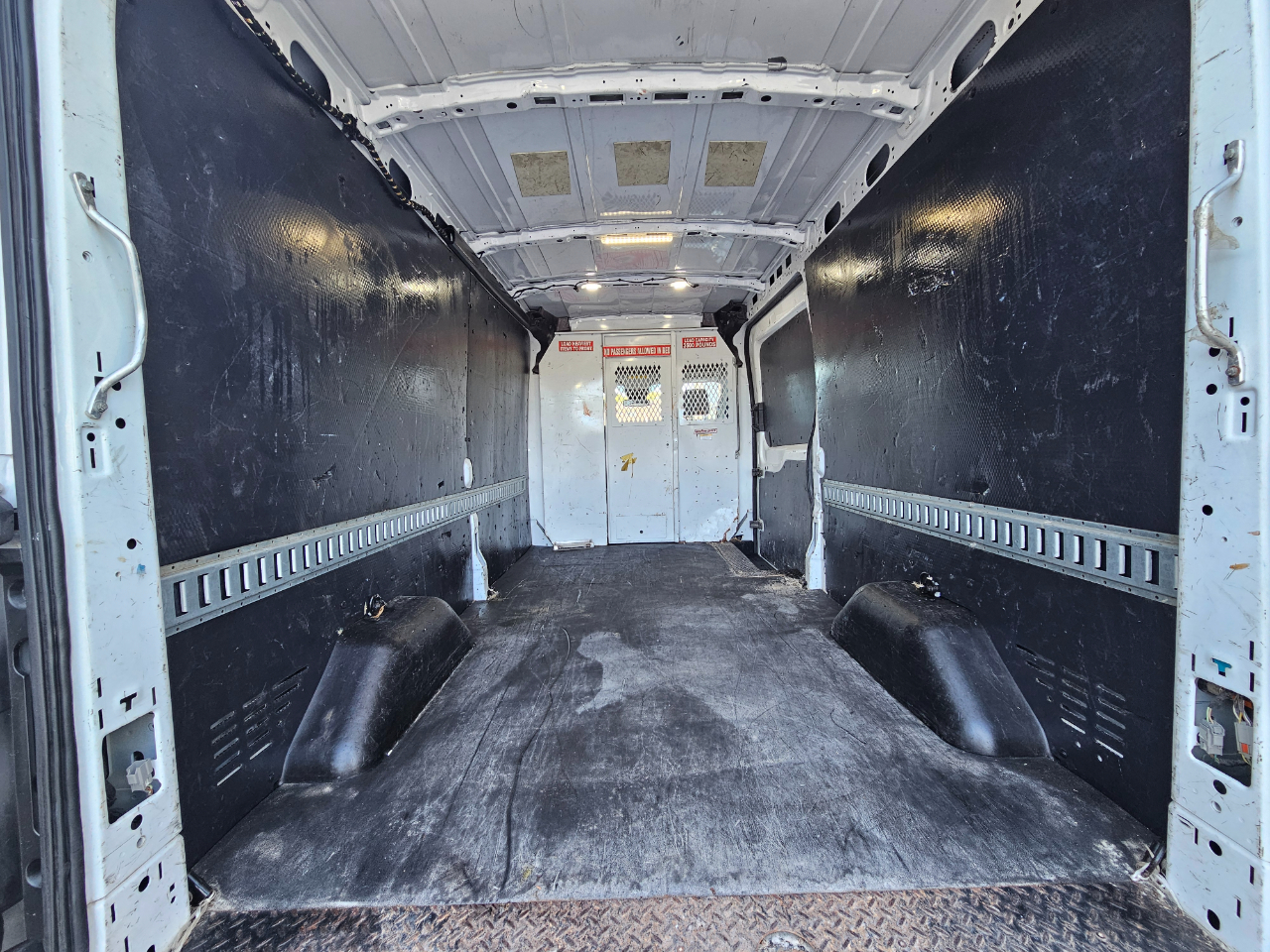 Ford Transit Van T-350 148" Med Rf 9500 GVWR Sliding RH Dr 2018