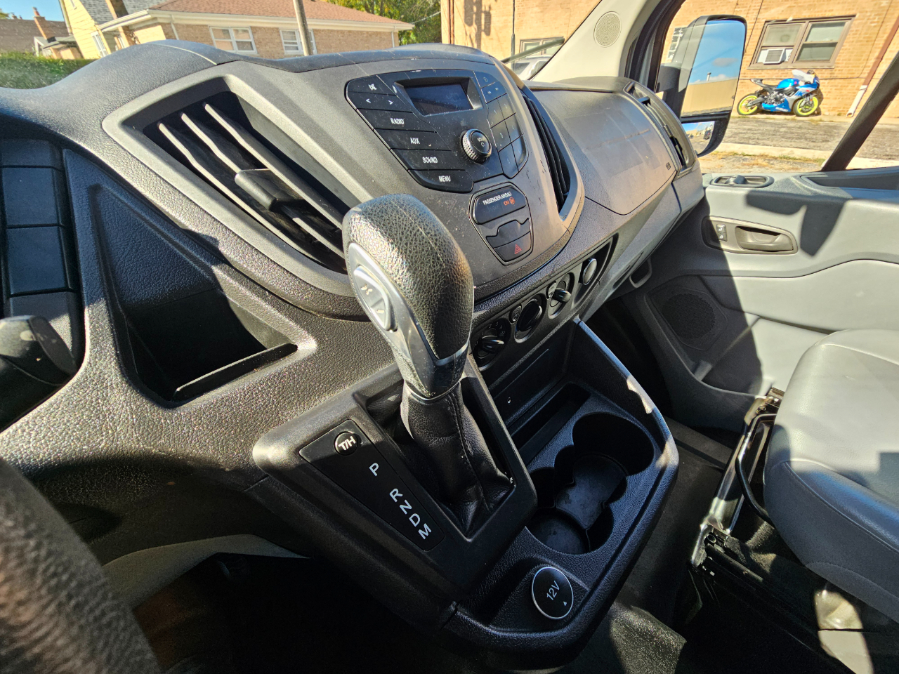 Ford Transit Van T-350 148" Med Rf 9500 GVWR Sliding RH Dr 2018