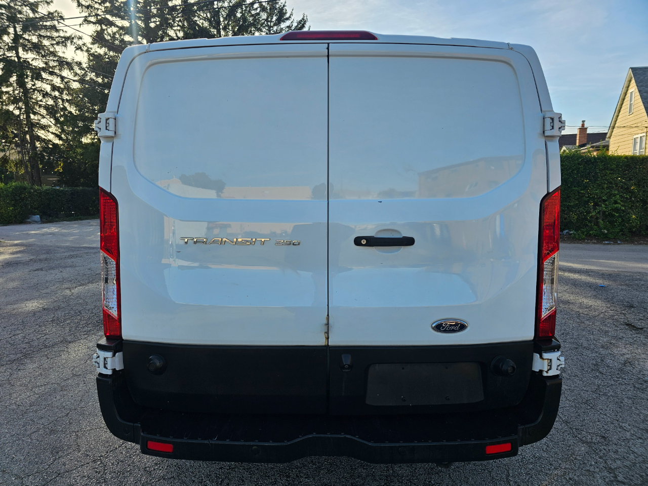 Ford Transit Van T-250 148" Low Rf 9000 GVWR Sliding RH Dr 2019