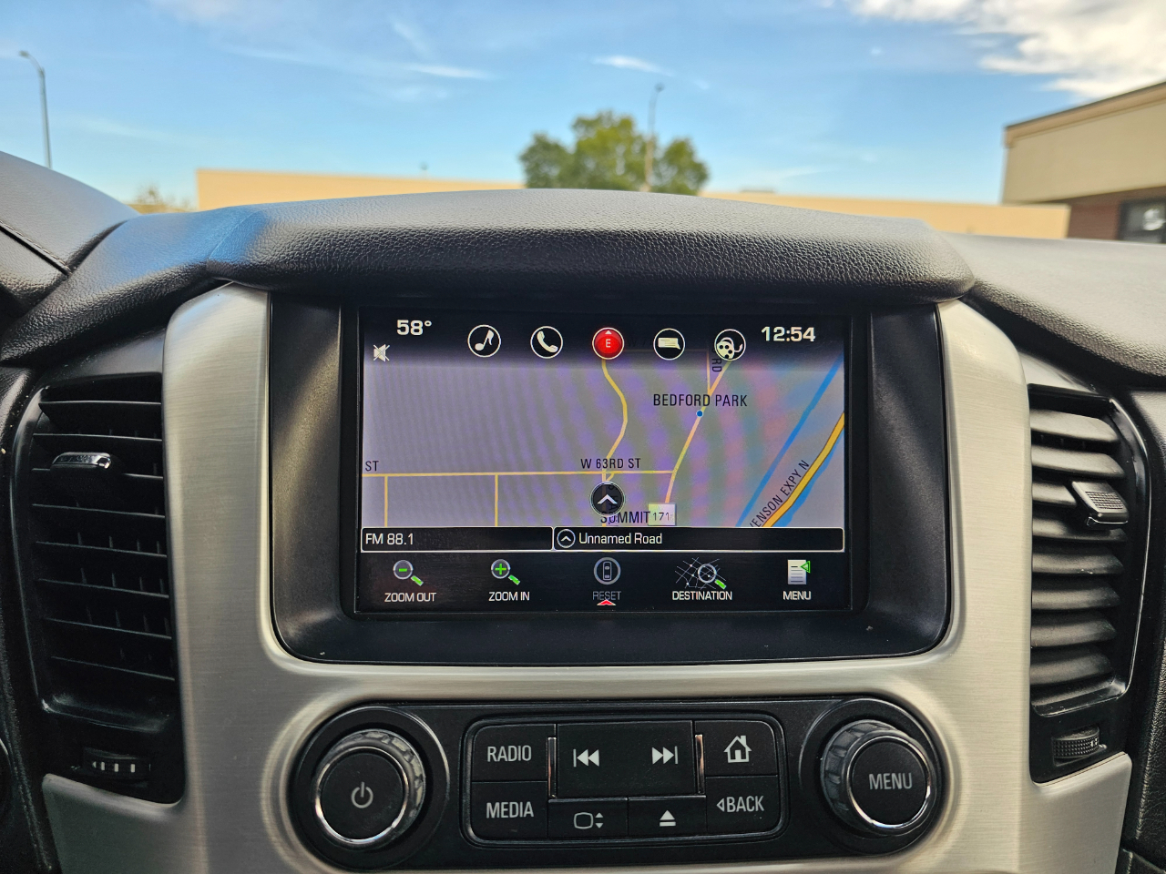 GMC Yukon XL 4WD 4dr SLT 2016