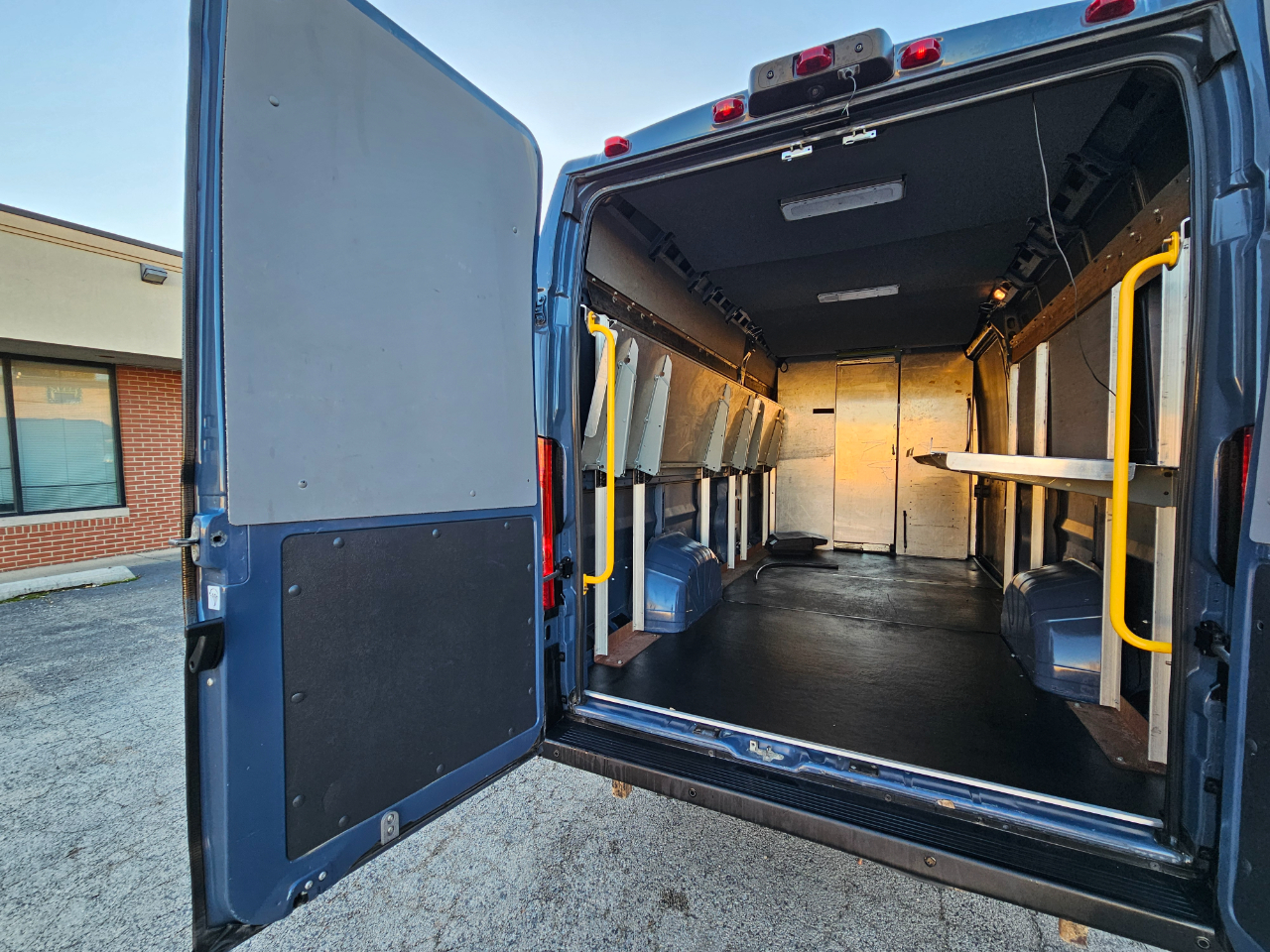 RAM ProMaster Cargo Van 3500 High Roof 159" WB EXT 2019